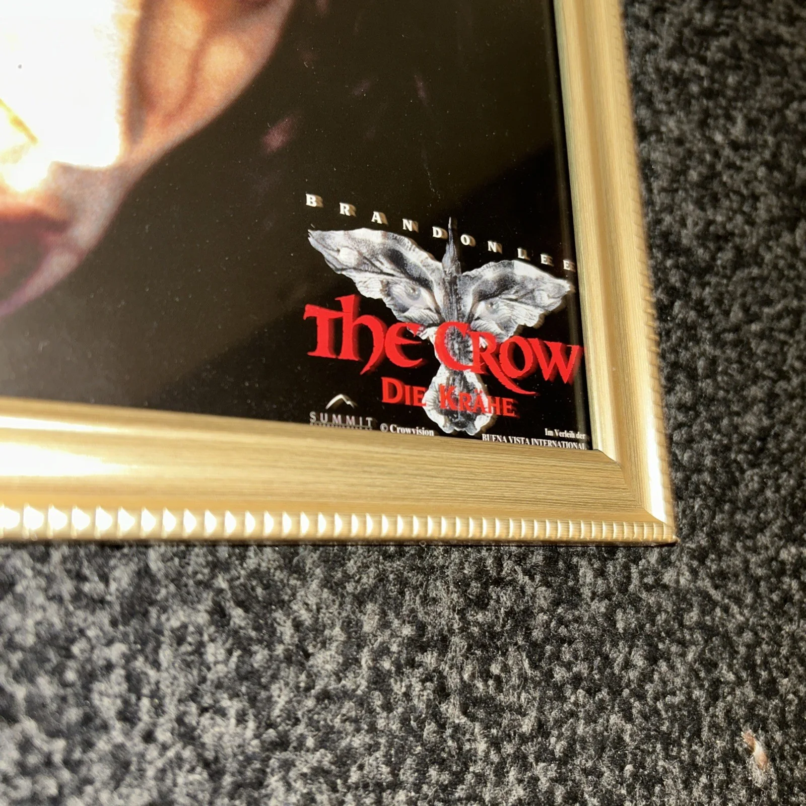FRAMED ERIC DRAVEN THE CROW VINTAGE GERMAN LOBBY CARD 11x8 BRANDON LEE, изображение 2