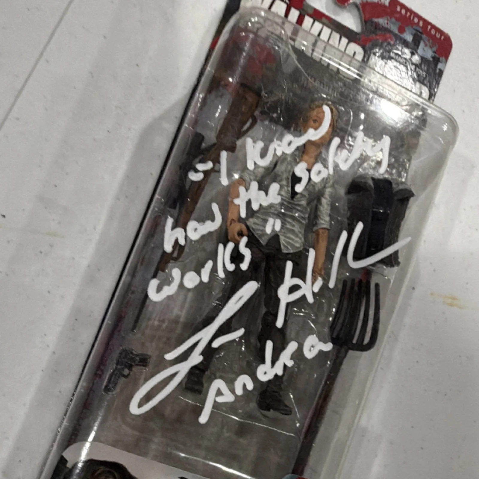 Andrea — The Walking Dead Andrea Signed Action Figure Series 4 TV Memorabilia, image 5