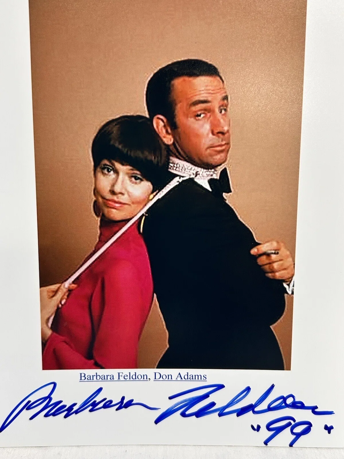 Barbara Feldon as Agent 99 — Barbara Feldon w Don Adams Get Smart as Agent 99 Colored Picture 4 x 6” Signed, изображение 2