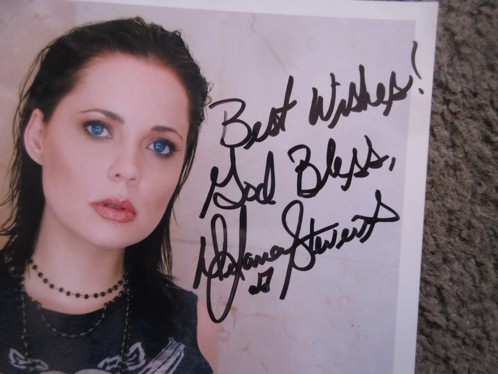 DeLANA STEVENS (COUNTRY SINGER) 2006 MACK RECORDS SIGNED 8"x10" PUBLICITY PHOTO, изображение 2