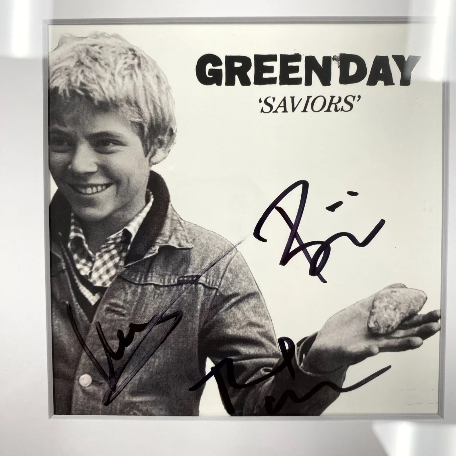 Green Day autograph signed Saviors CD Insert Armstrong Dirnt Cool ~ Beckett BAS, image 3