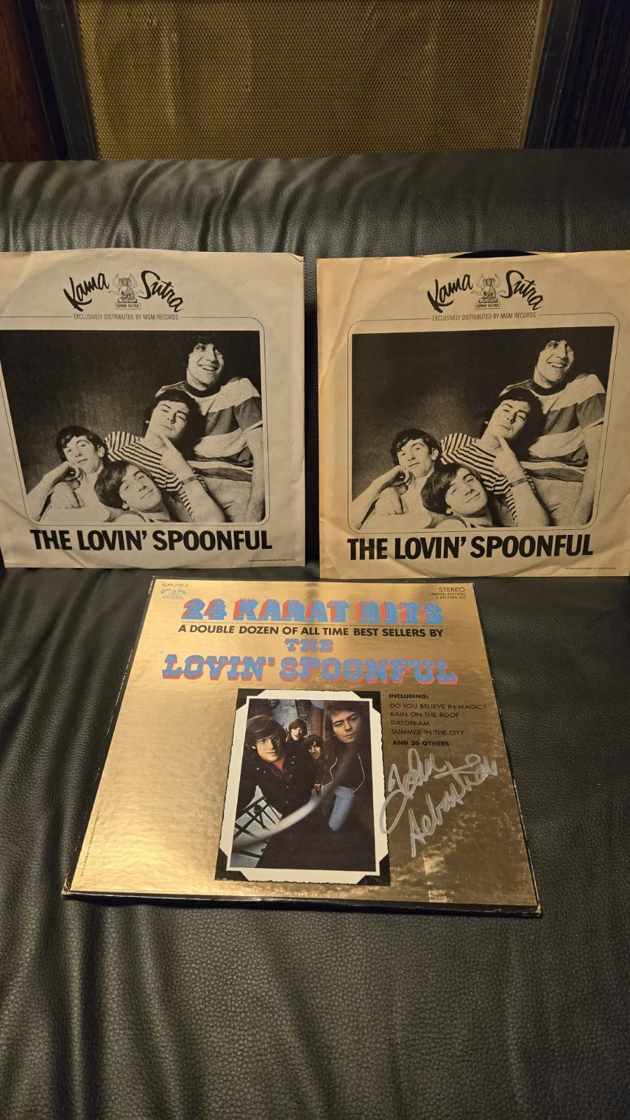 The Lovin' Spoonful 24 Karat Hits Vinyl SIGNED, image 4