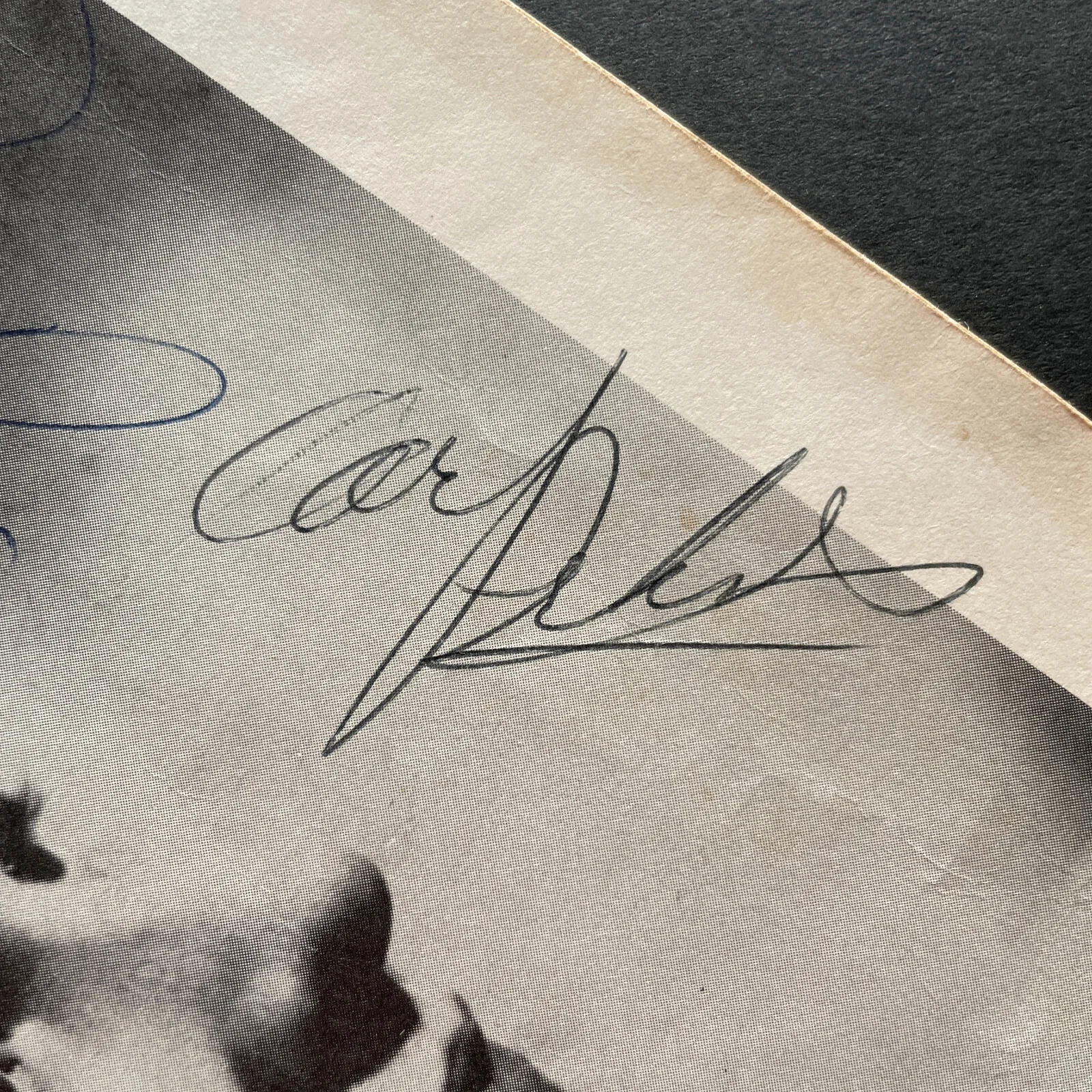 1957 Carl Perkins Autograph On Johnny Cash Souvenir Folio + Album Cover • READ!, изображение 4
