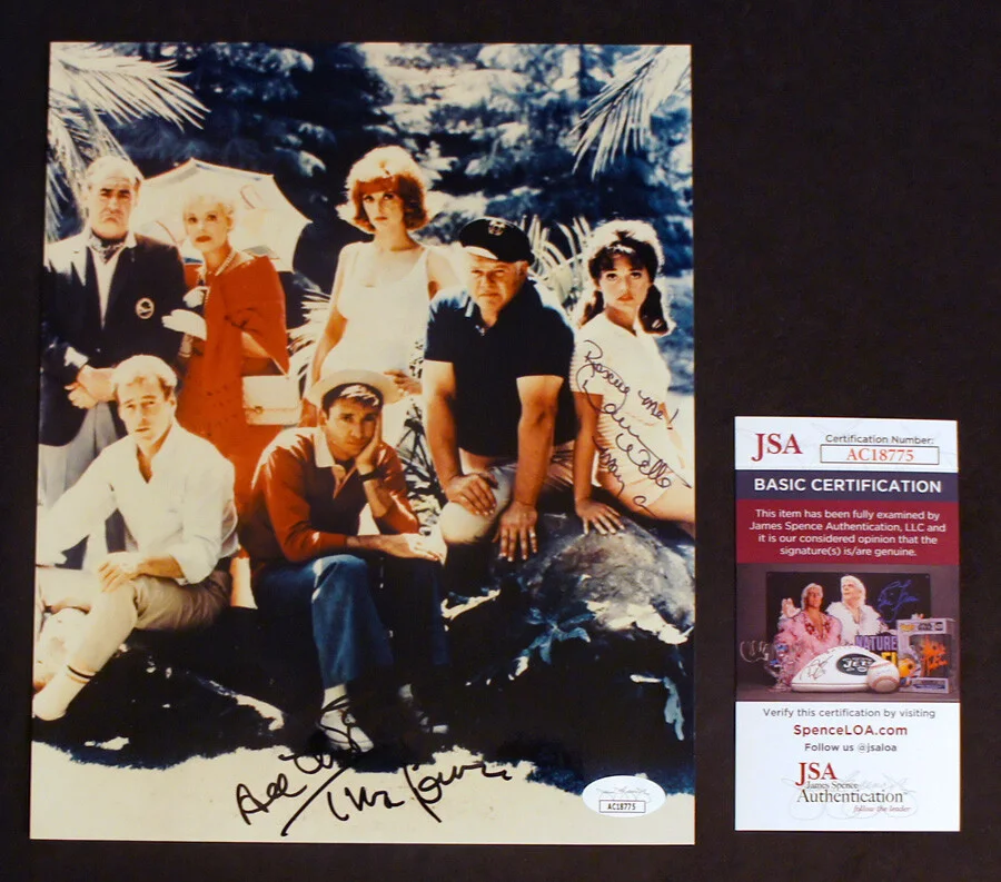 TINA LOUISE & DAWN WELLS — *JSA Cert* TINA LOUISE & DAWN WELLS SIGNED Gilligan's Island Color 8x10 Photo!