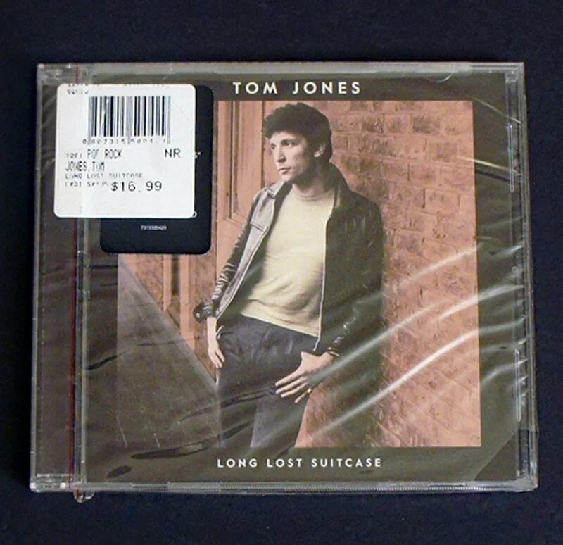*BECKETT Certified* - TOM JONES SIGNED in Person CD - LONG LOST SUITCASE!, изображение 4