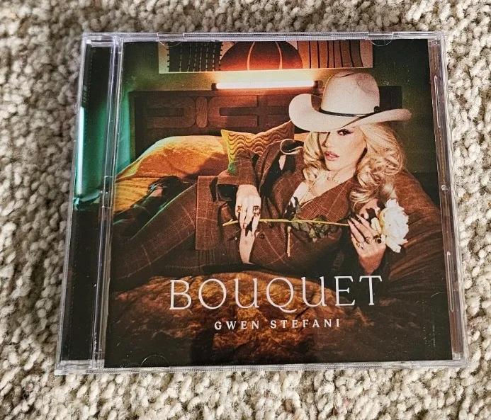 GWEN STEFANI Bouquet SIGNED Autograph CD Insert! No Doubt! RARE! 2, image 3