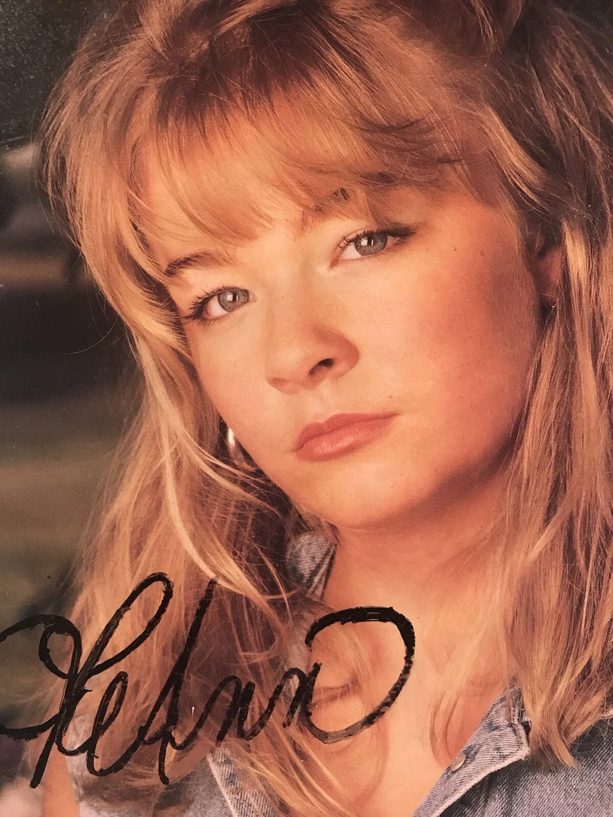 LEANN RIMES Autographed 8 x 10 Signed Photo, image 2