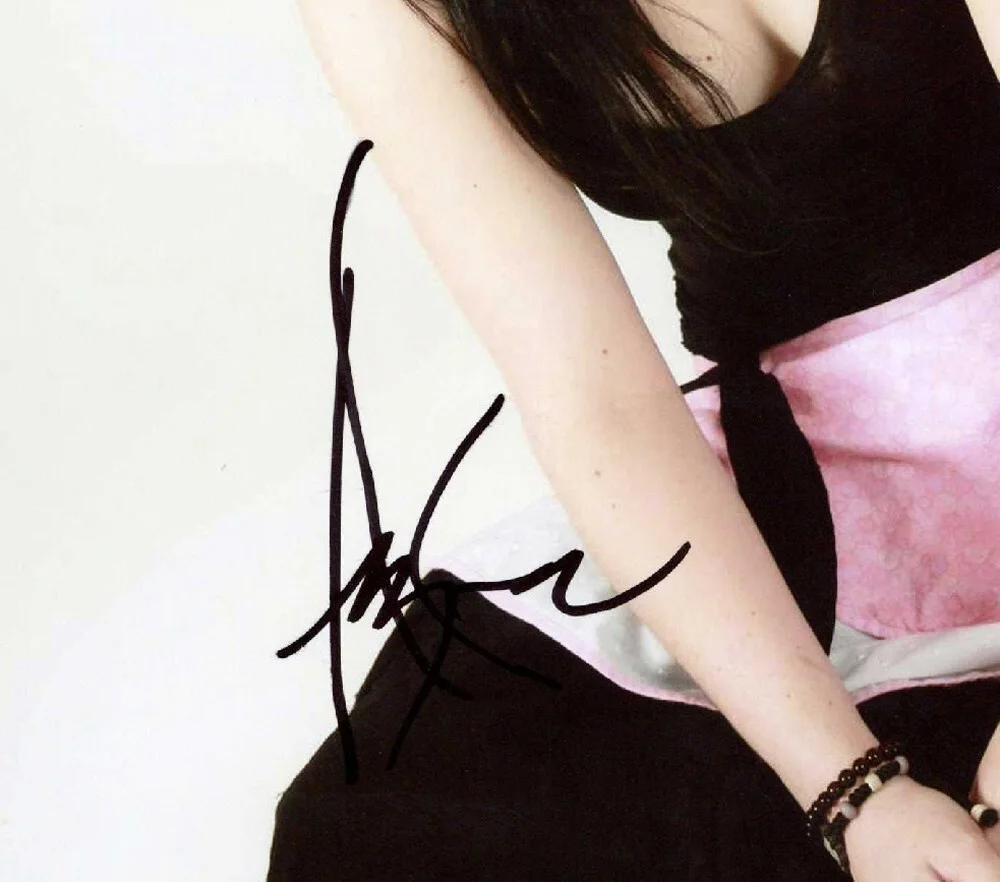 AMY LEE SIGNED AUTOGRAPHED 11x14 PHOTO LEAD SINGER EVANESCENCE RARE BECKETT BAS, image 2