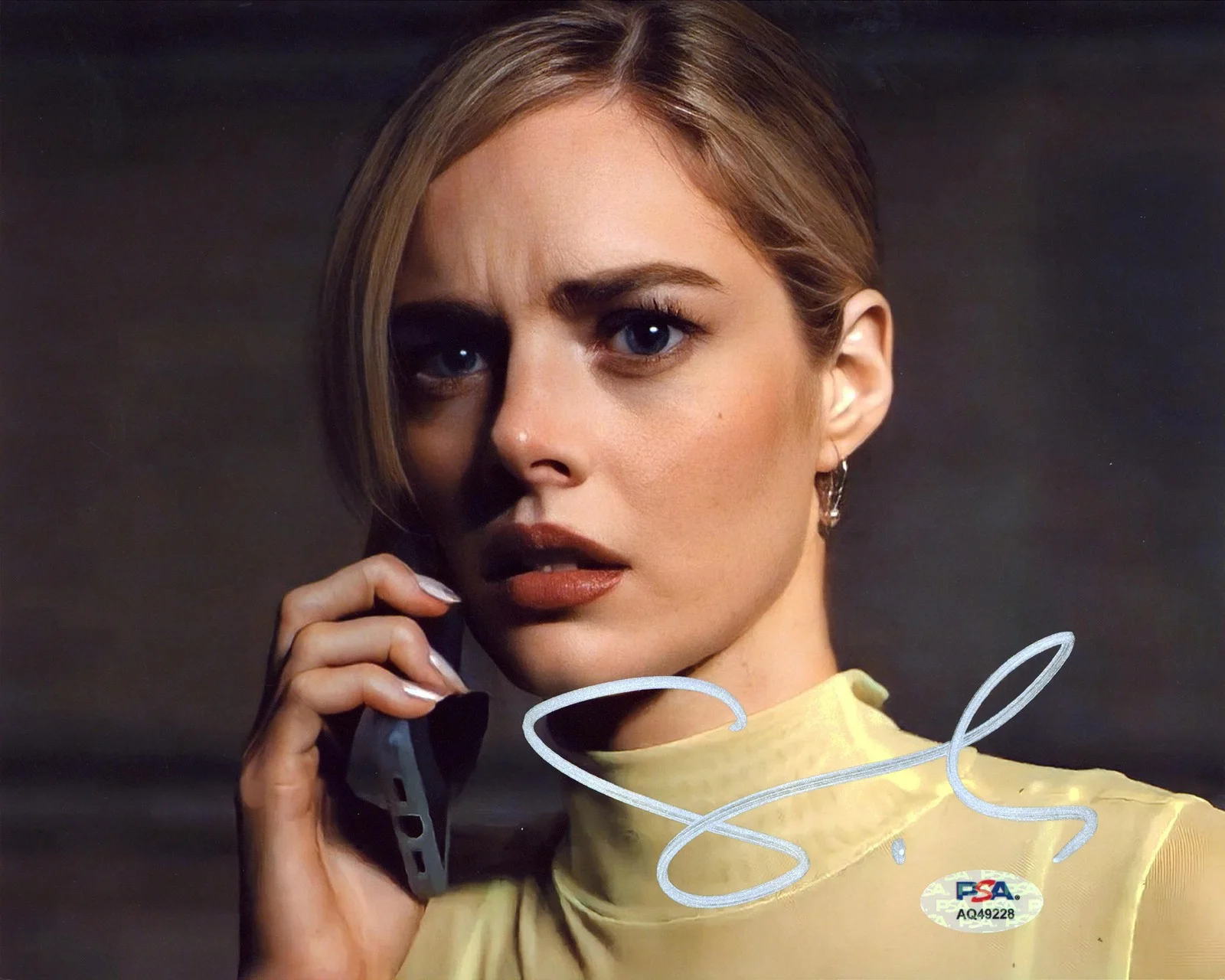 Samara Weaving — Samara Weaving Scream VI Authentic Signed 8x10 Horizontal Photo PSA/DNA #AQ49228