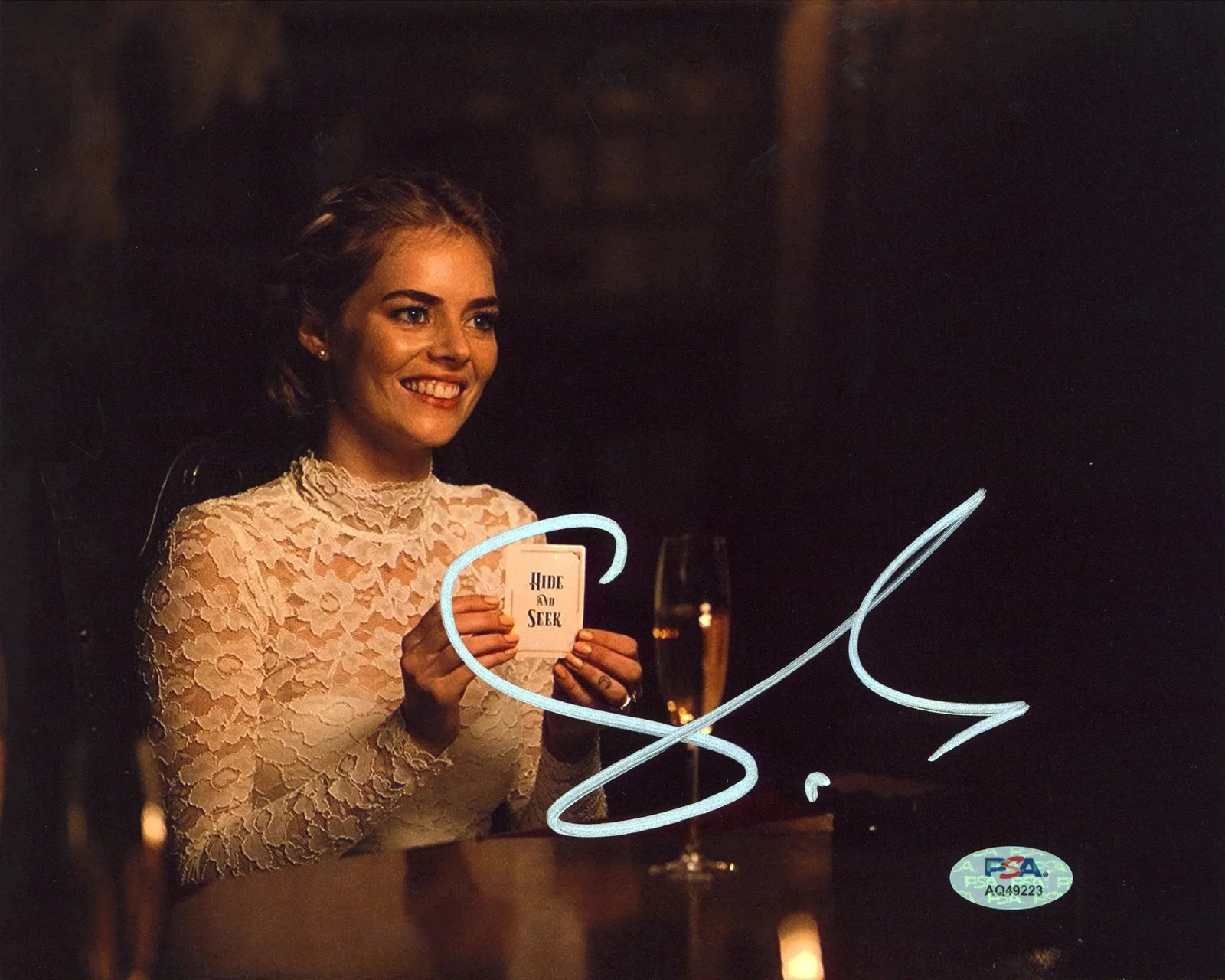 Samara Weaving — Samara Weaving Ready or Not Authentic Signed 8x10 Photo PSA/DNA #AQ49223