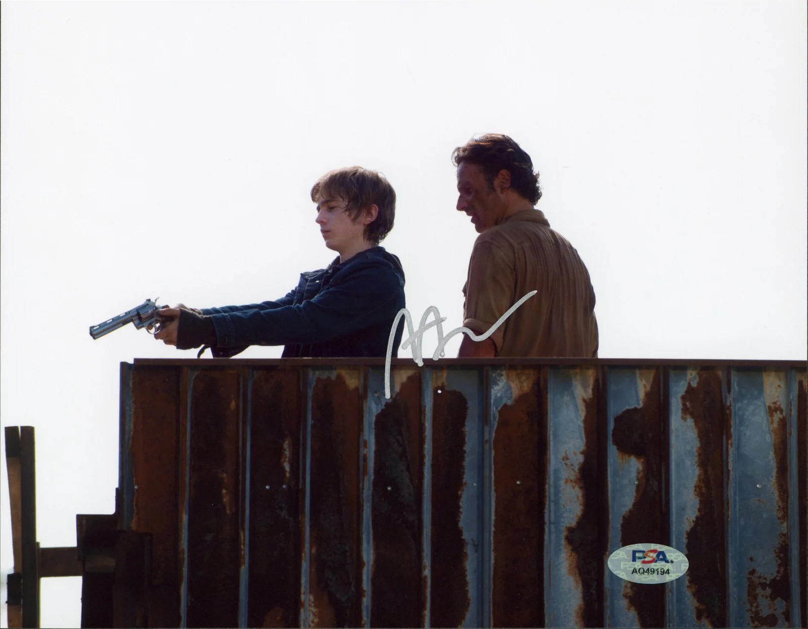 Austin Abrams — Austin Abrams The Walking Dead Authentic Signed 8x10 Photo PSA/DNA #AQ49194