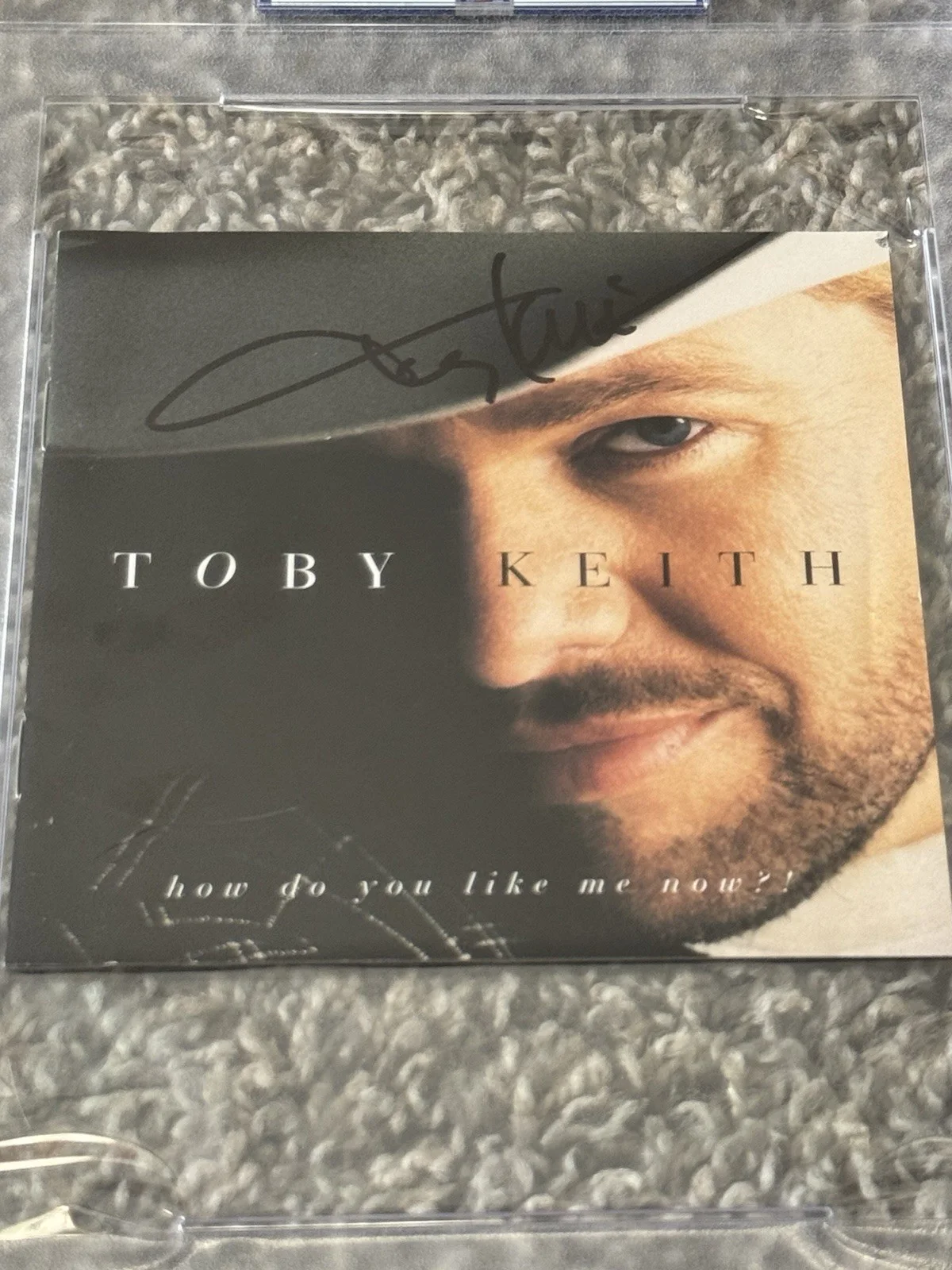 Toby Keith Autographed How Do You Like Me Now CD Cover 1999 PSA Slabbed Auto, image 2