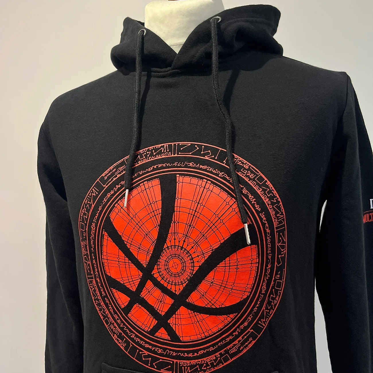 DOCTOR STRANGE Multiverse of Madness Hoodie (S) Promotional Marvel Movie FIlm, изображение 3