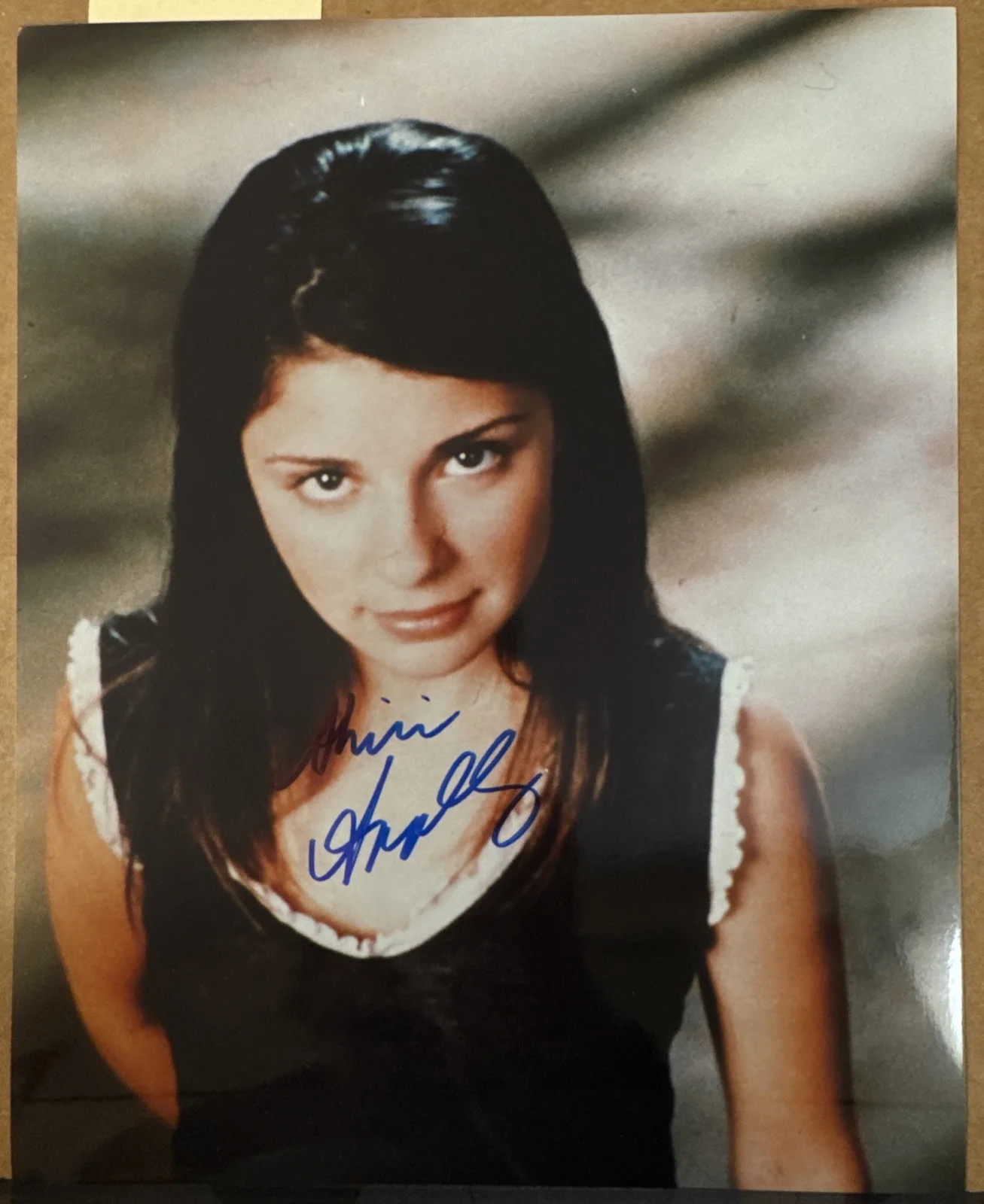 Shiri Appleby — Shiri Appleby Signed 8x10 Roswell Photo Autograph UnREAL Actress