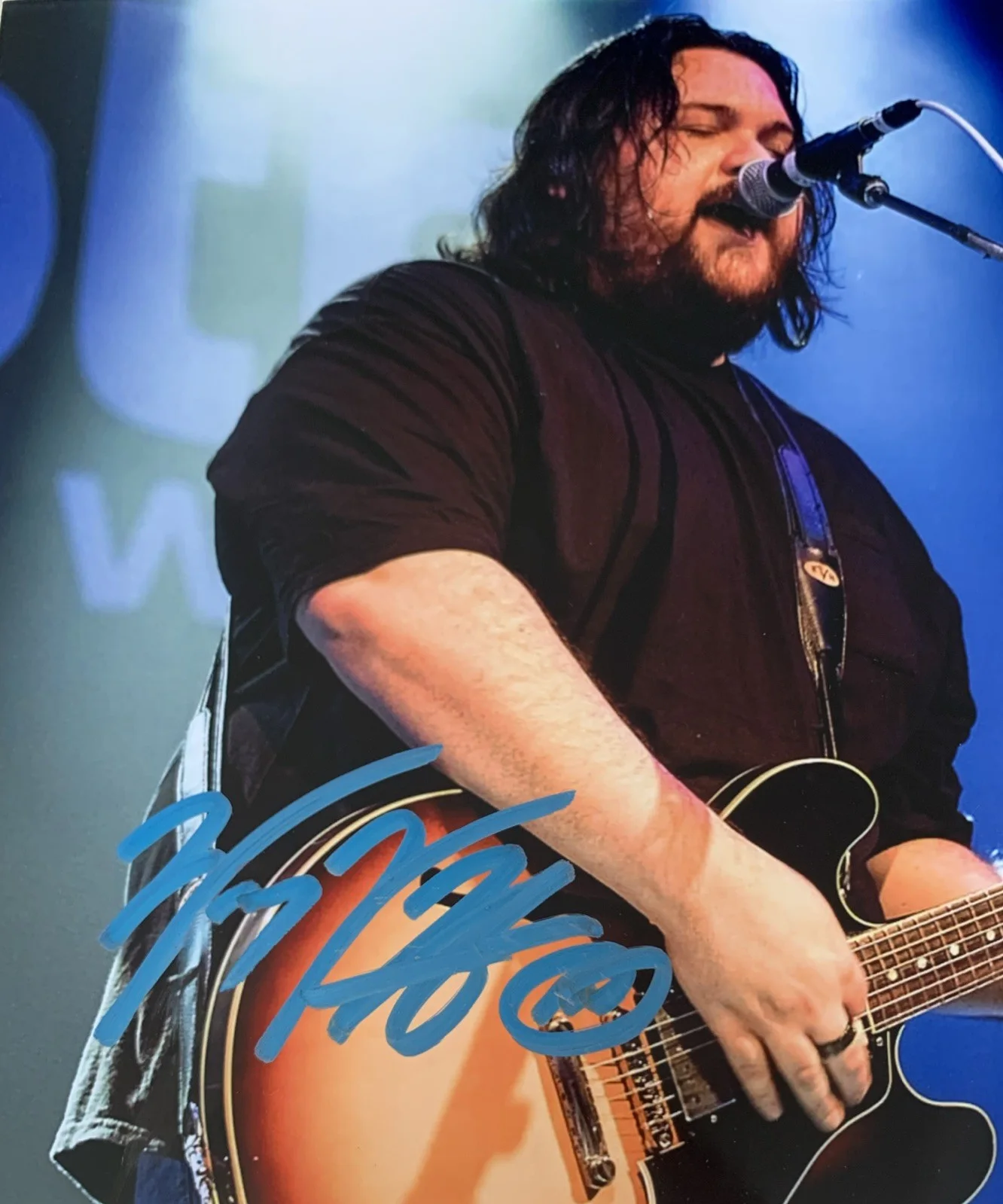 Rock Guitar Superstar Wolfgang Van Halen Signed Autographed 8x10 Photo *SALE*, изображение 2