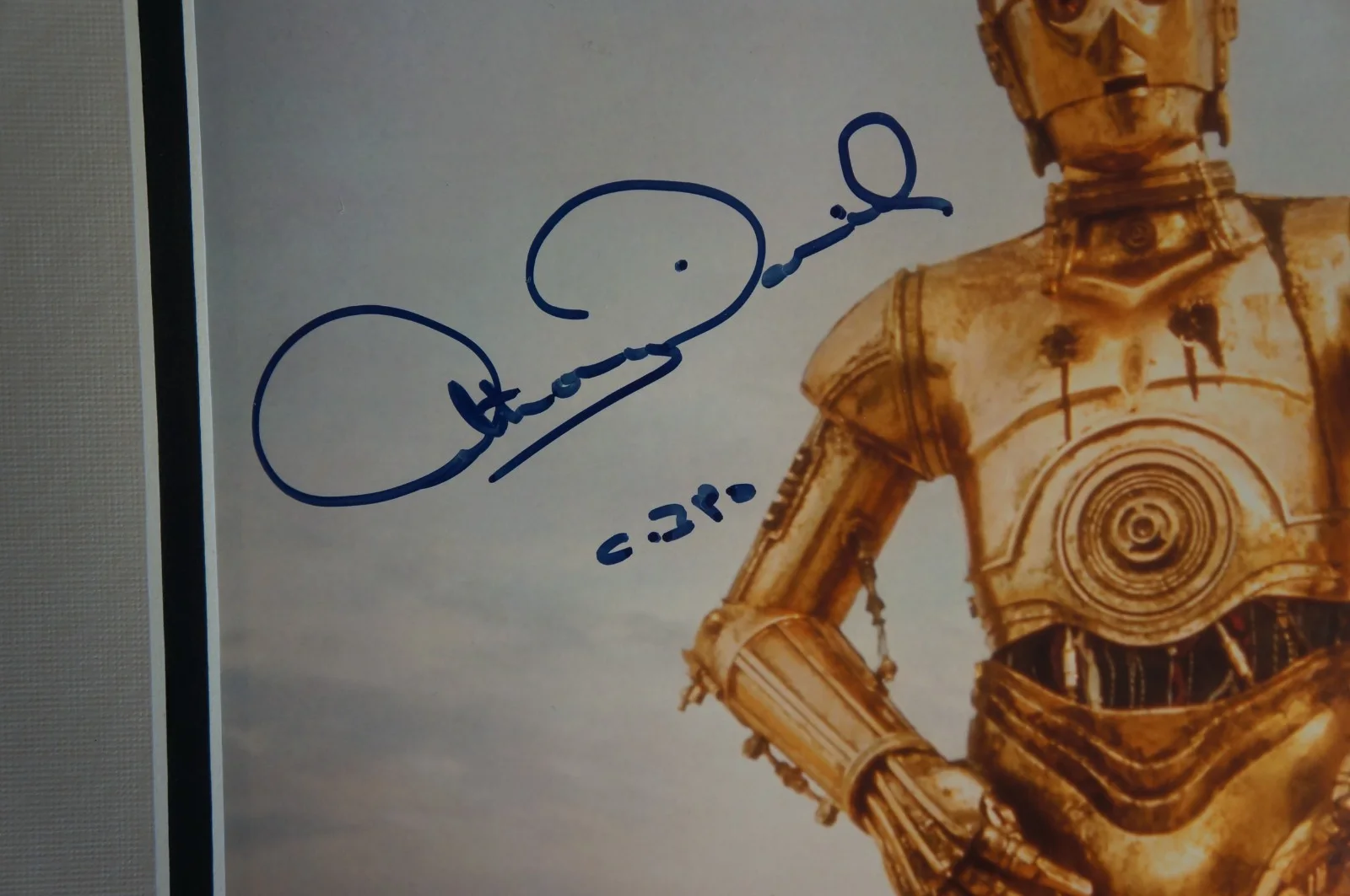 Anthony Daniels — Rare Hand Signed Anthony Daniels 13X10 C3PO Autographed Star Wars, изображение 3