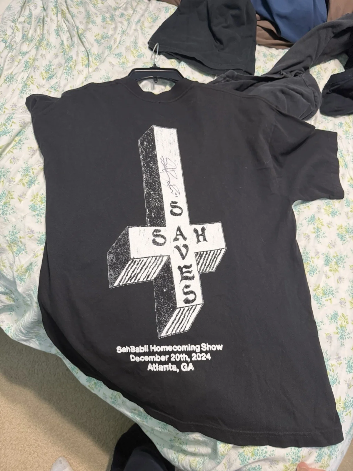 SahBabii SIGNED Homecoming Show Tee — Atlanta Exclusive — Dec 20, 2024 — Size L, изображение 3