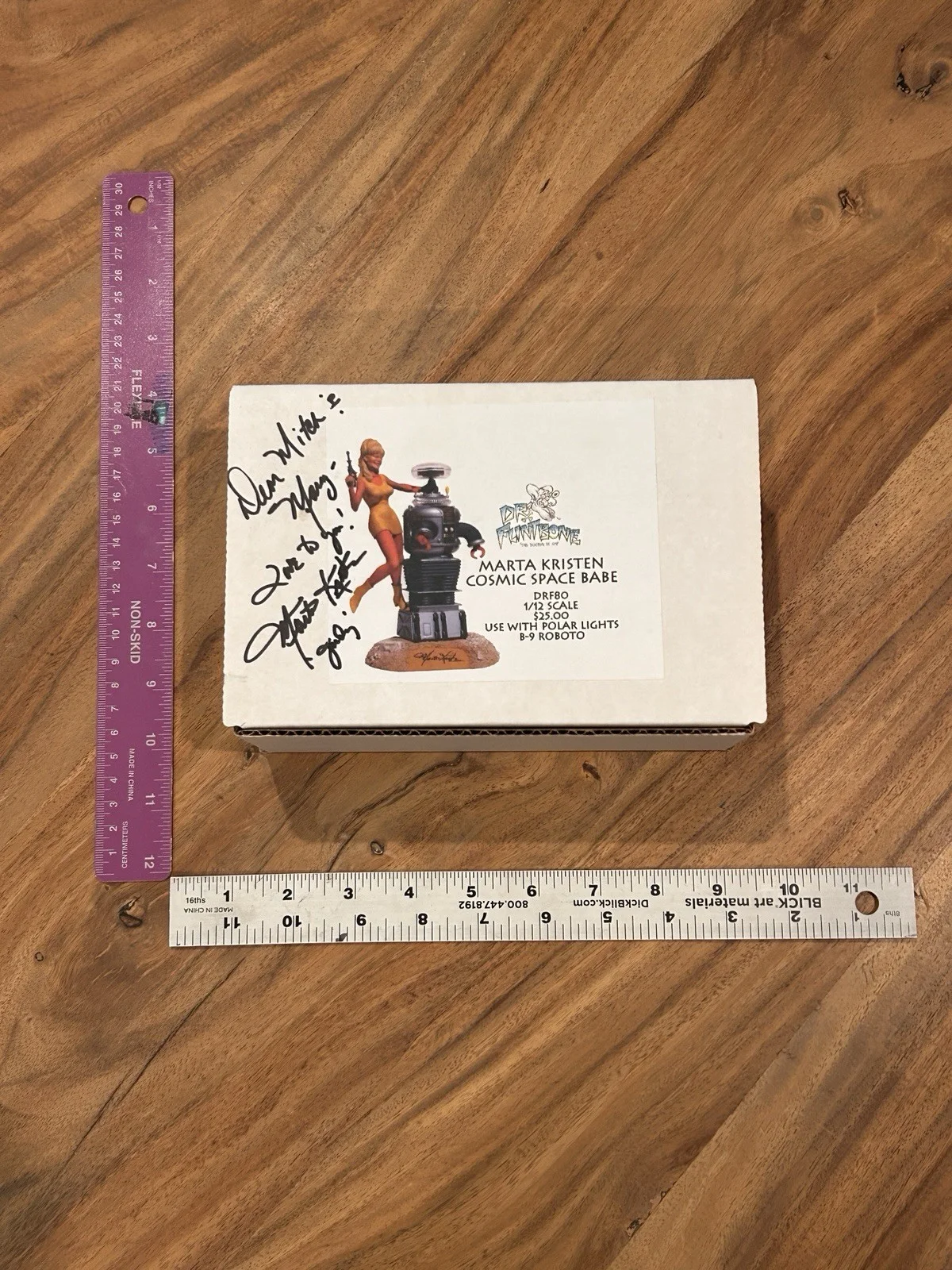 Marta Kristen Signed Cosmic Space Babe Model B-9 Robot Lost In Space Autographed, image 5