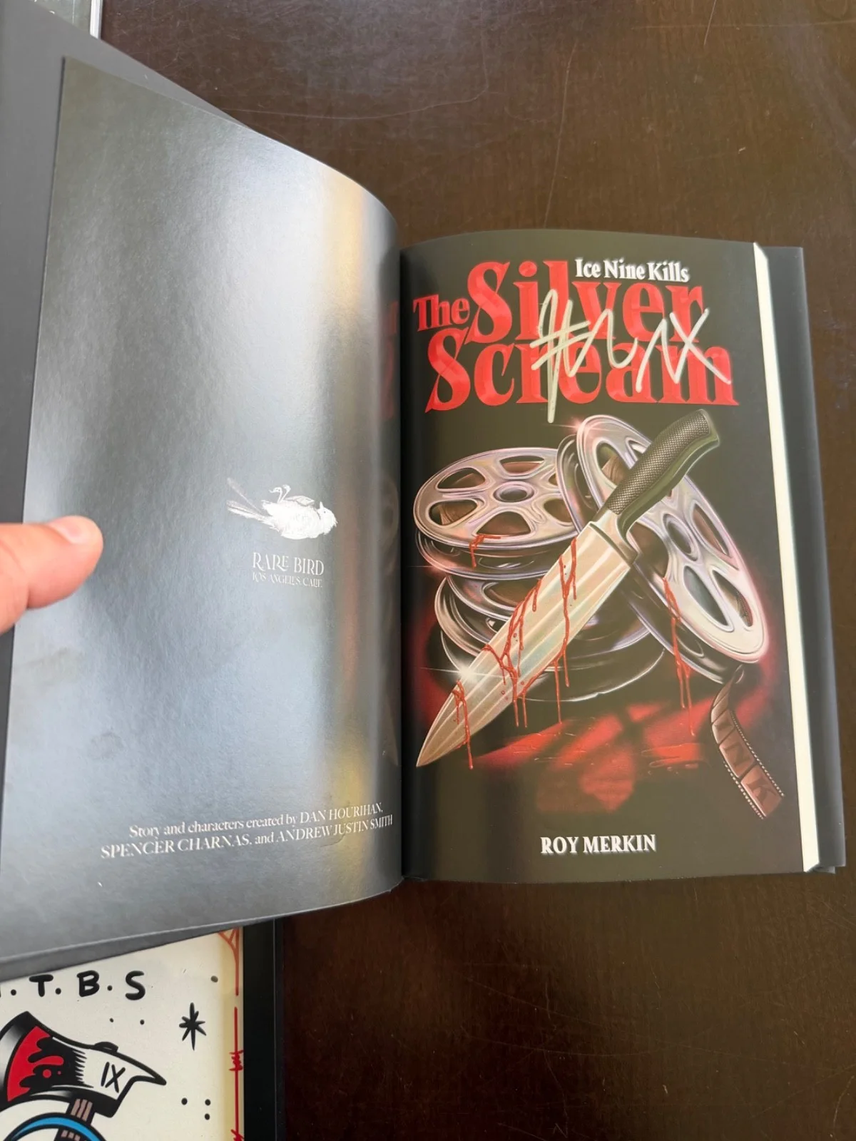 Ice Nine Kills SIGNED Kiss of Death Tour Vinyl + Signed Book + Signed Poster, изображение 4