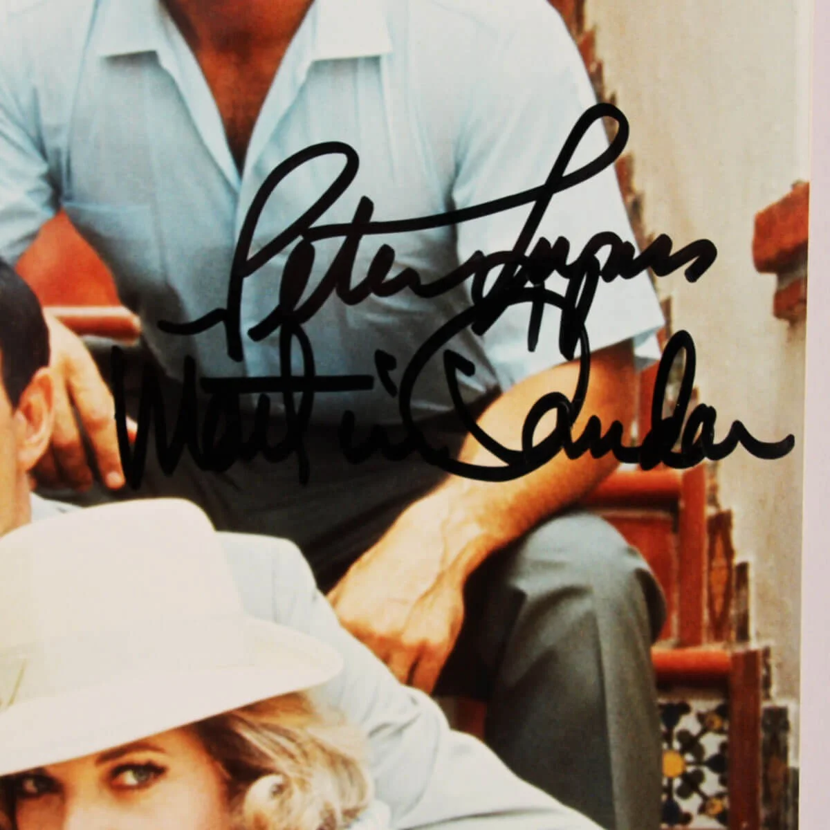 Misson Impossible Cast Signed Photo (5) Sigs. Incl. Martin Landau, Barbara Ba..., image 3