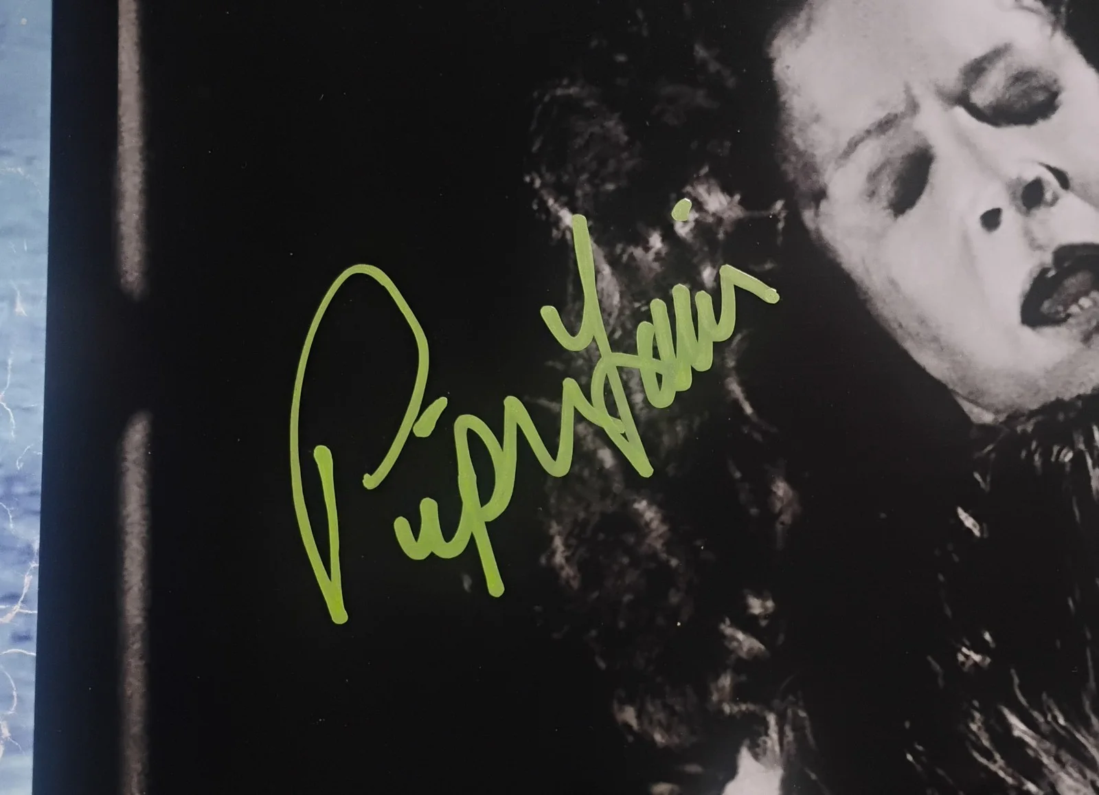 Sissy Spacek & Piper Laurie Hand Signed 11x14 Photo COA Carrie NO US TARIFFS, image 3