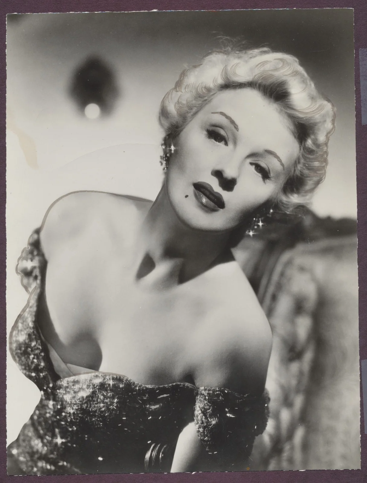 Ilona Massey autograph with press photo Frankenstein Meets the Wolf Man, изображение 3