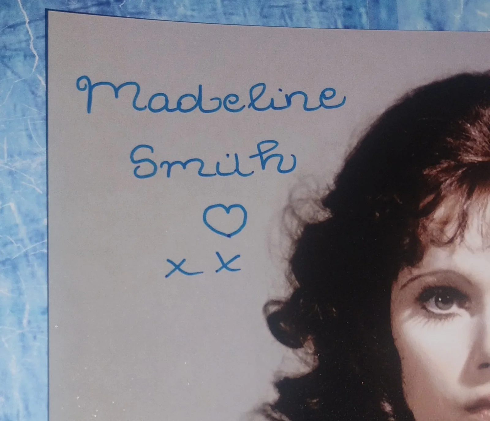 Madeline Smith Hand Signed 8x10 Photo SWAU COA Bond Girl NO US TARIFFS, изображение 3