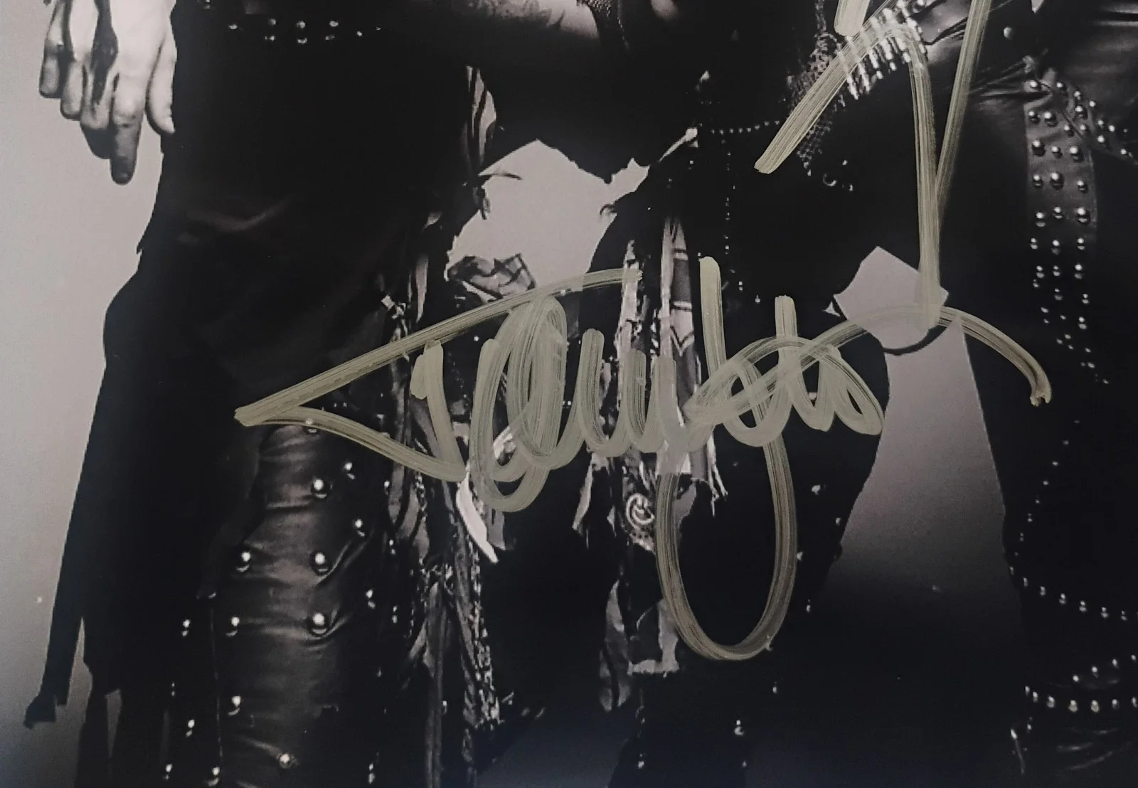 Motley Crue 4x Signed Photo COA Mick Mars, Nikki Sixx, Tommy Lee NO US TARIFFS, image 4