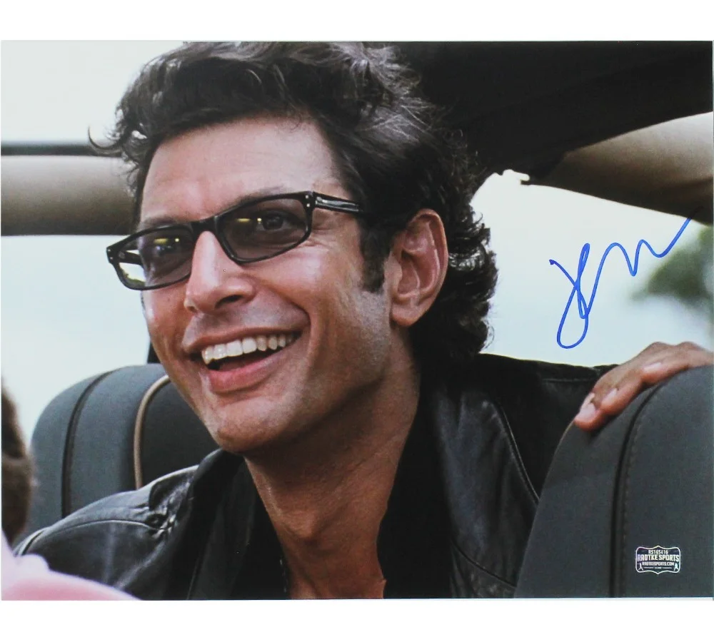 Jeff Goldblum — Jeff Goldblum Signed Unframed 11x14 Jarassic Park Photo