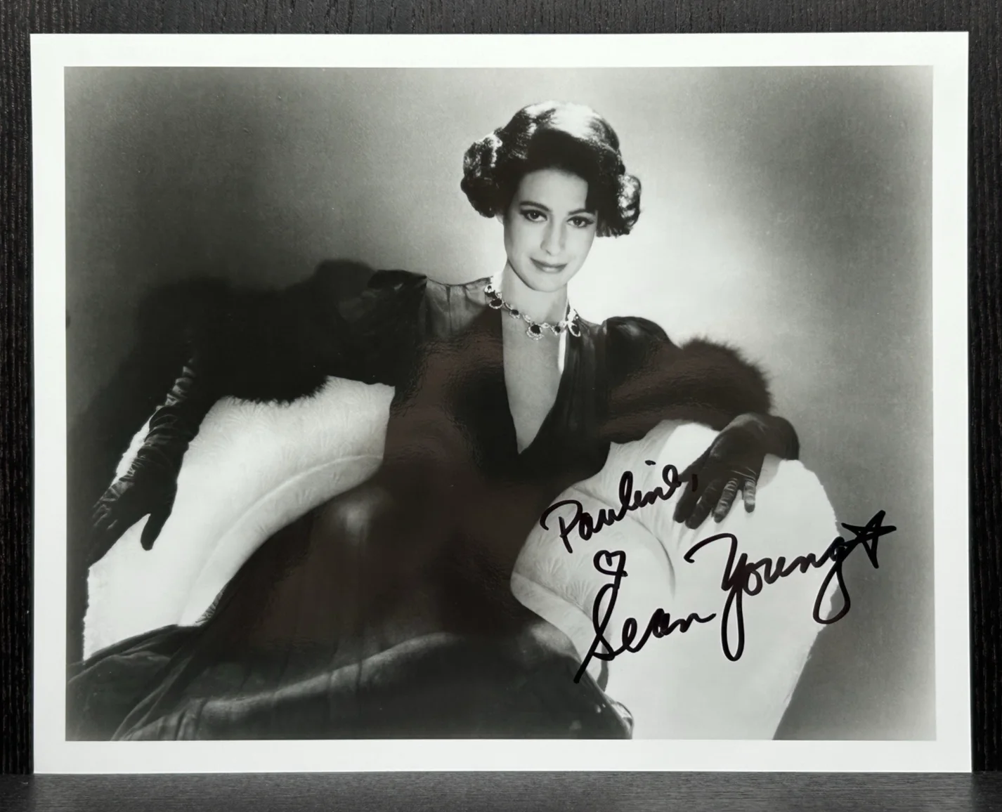 Sean Young — SEAN YOUNG HAND SIGNED 8x10 PHOTO Original Autograph JSA COA Ace Ventura, Dune, image 2