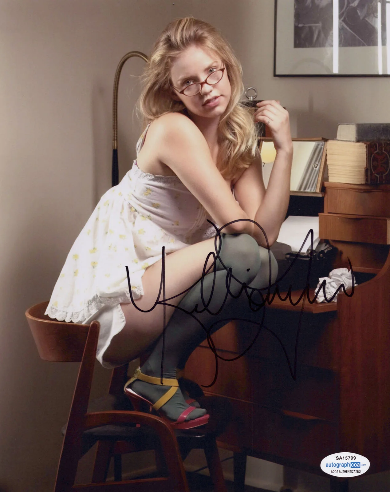 KELLI GARNER — Kelli Garner signed Autographed 8x10 Photo a PROOF Hot SEXY Pan Am ACOA COA, изображение 3