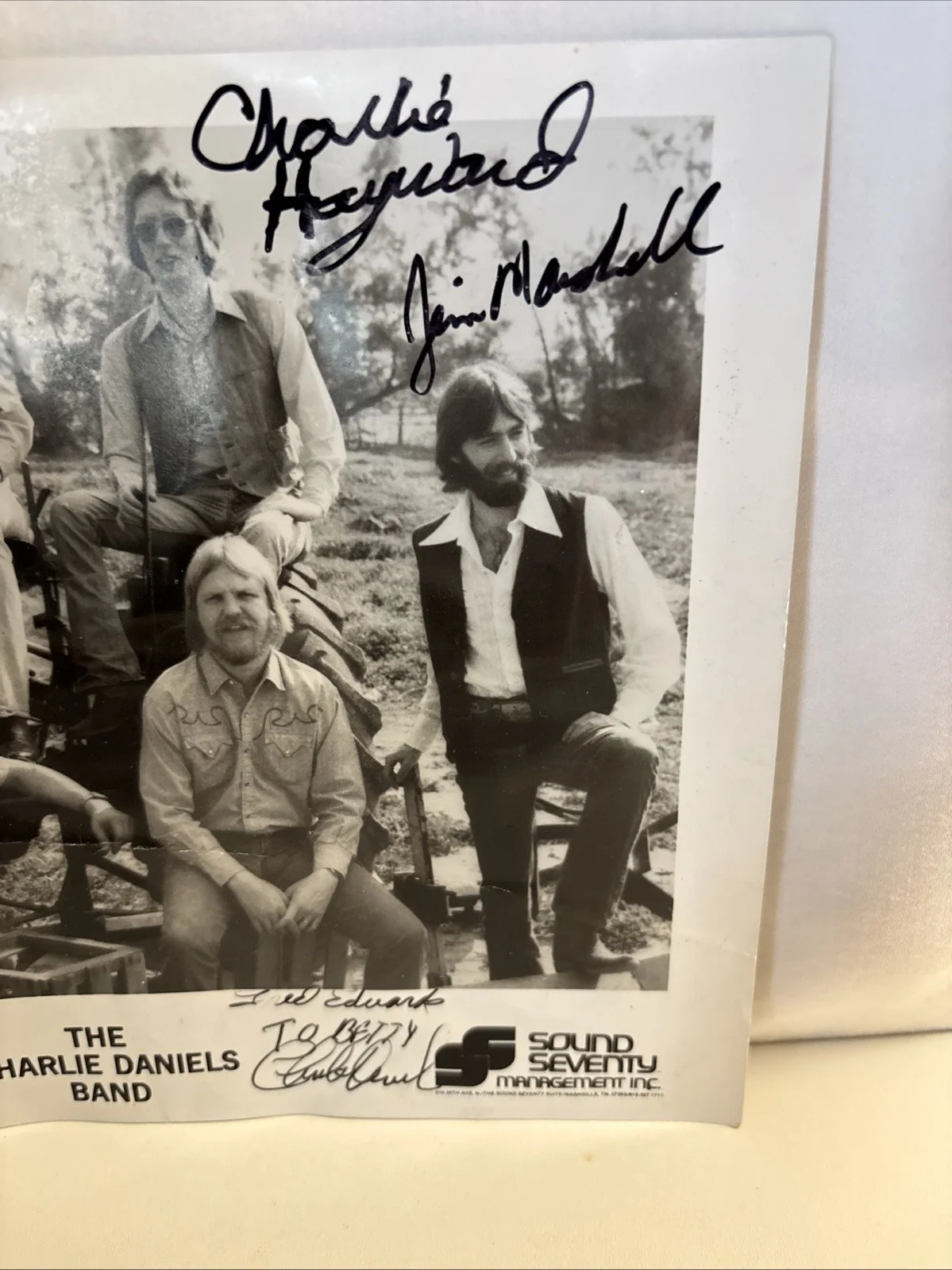 1978 Charlie Daniel’s Band Signed BW 8x10 Photo, изображение 3