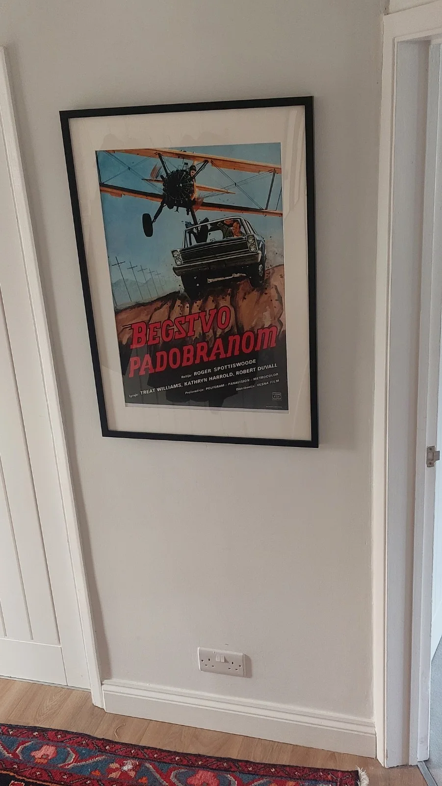 Vintage Yugoslav “Begstvo padobranom” (The Pursuit of D. B. Cooper) Poster 1981, изображение 3