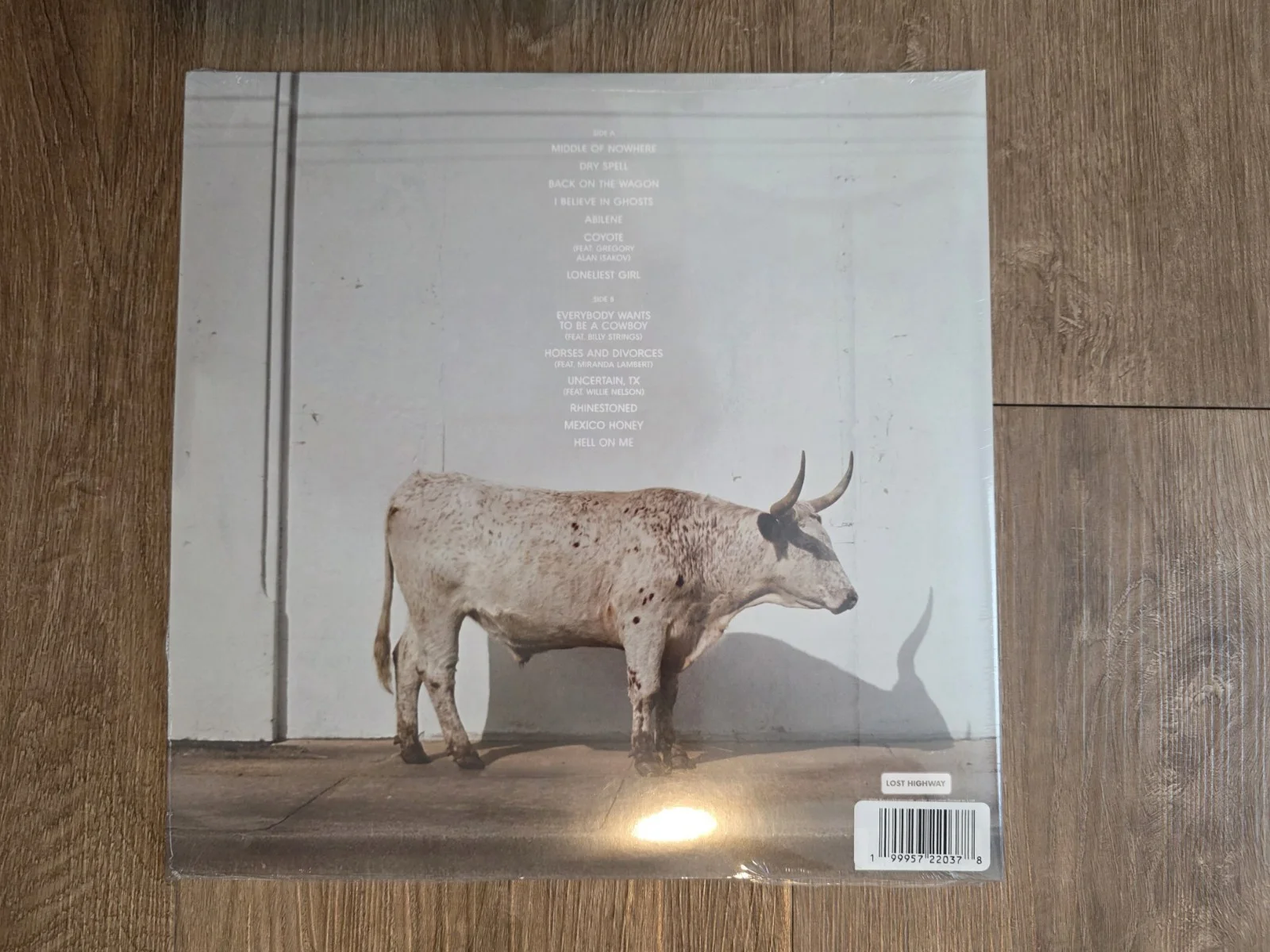 Kacey Musgraves — Kacey Musgraves Middle Of Nowhere Whiskey Colored Vinyl Signed IN HAND SEALED, image 2