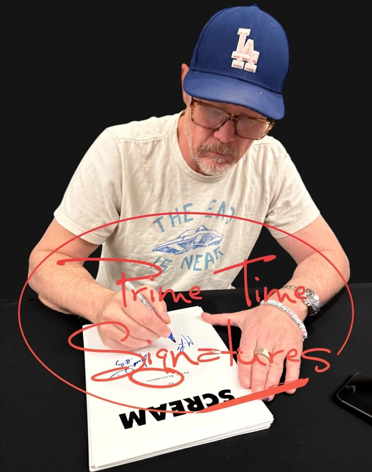 Matthew Lillard — Matthew Lillard Skeet Ulrich Signed Scream Script Autograph Beckett Witness, image 3