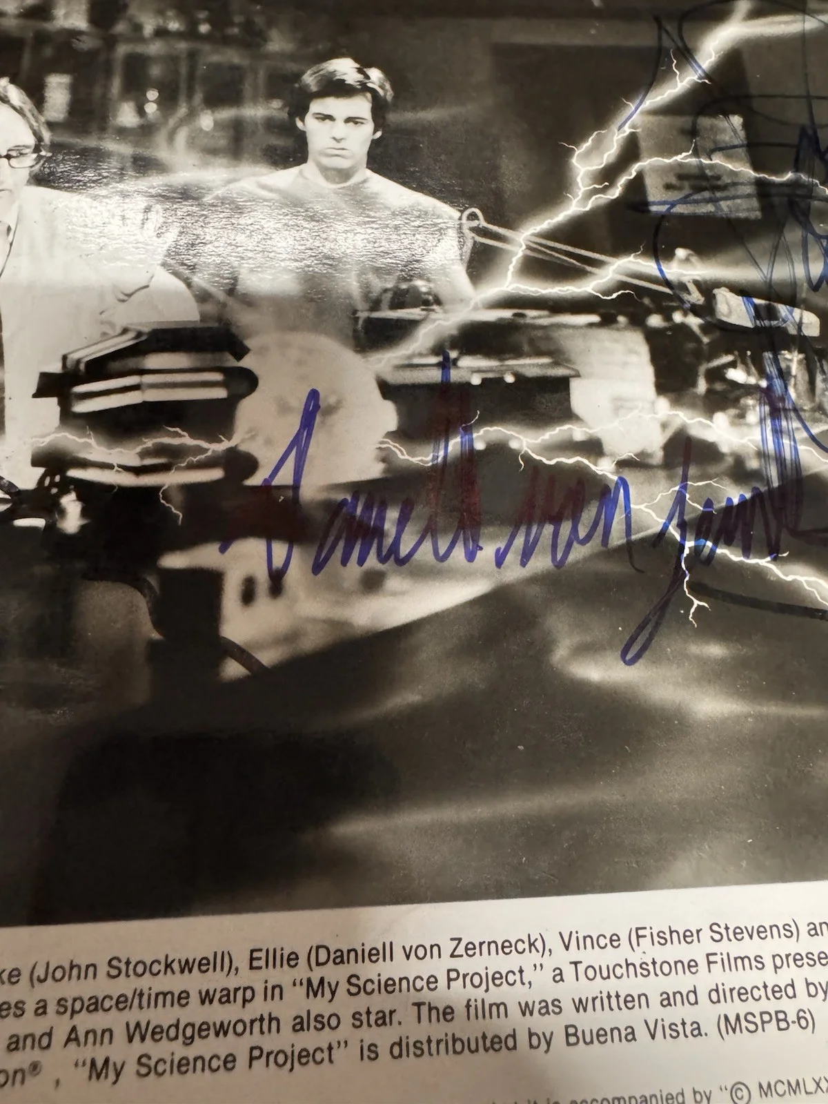 My Science Project Signed Cast Photo. Dennis Hopper John Stockwell Fisher Steven, image 2
