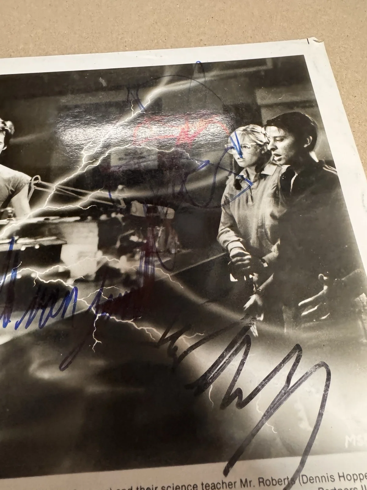 My Science Project Signed Cast Photo. Dennis Hopper John Stockwell Fisher Steven, image 3