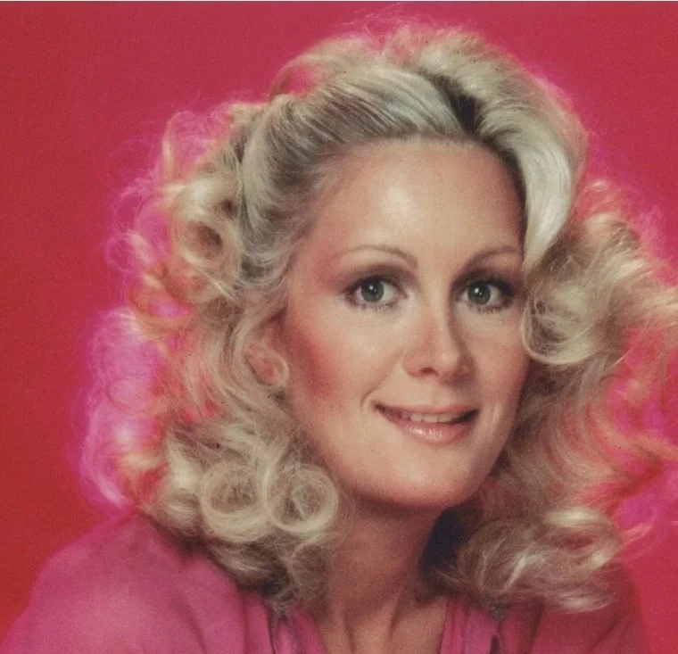 Joan Van Arc — JOAN VAN ARK - 'Valene Ewing' on TV's "Knots Landing Signed 8x10 Photo W/COA, изображение 4