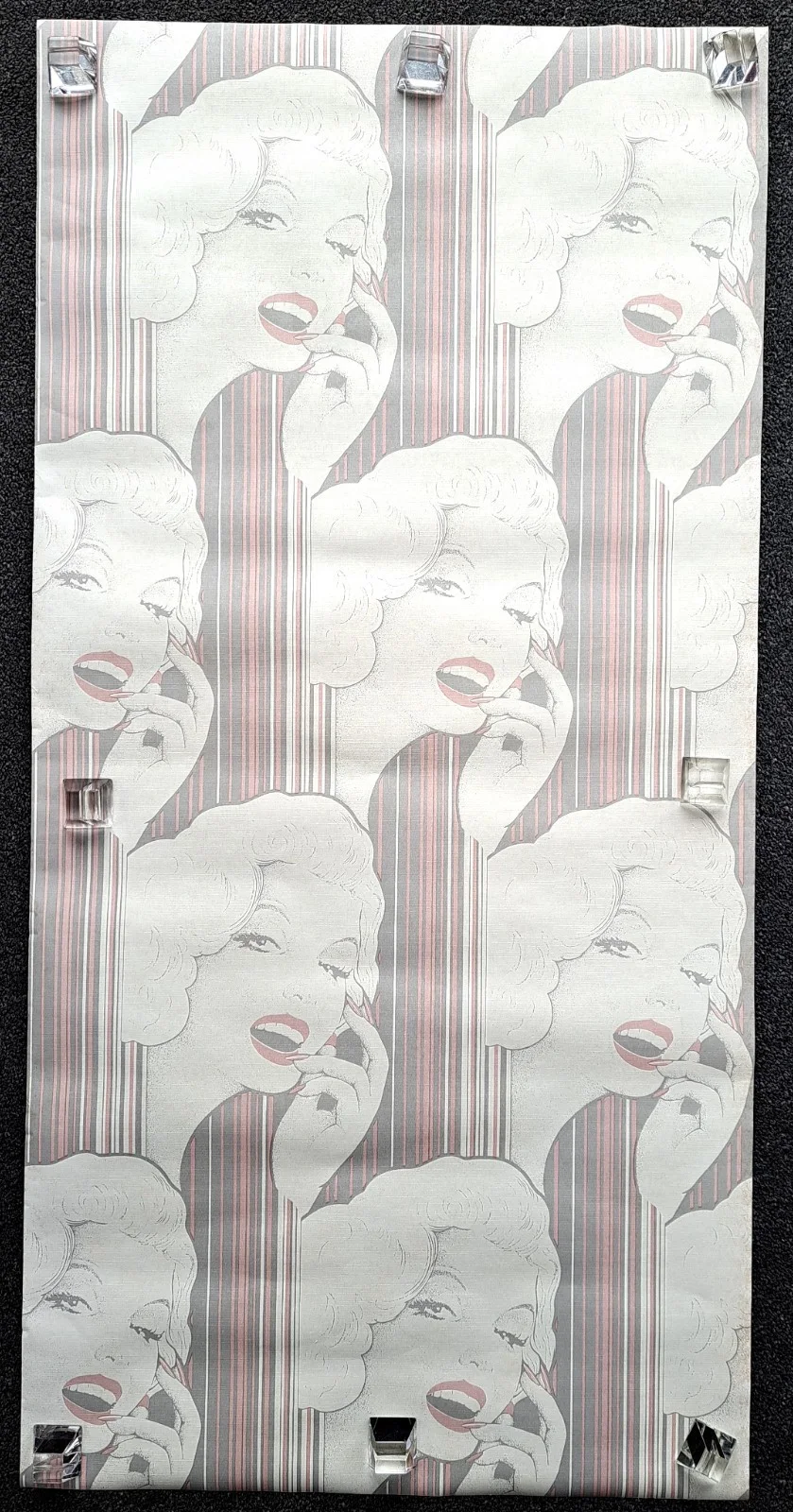 c.1970s VINTAGE Marilyn Monroe wallpaper piece, image 2