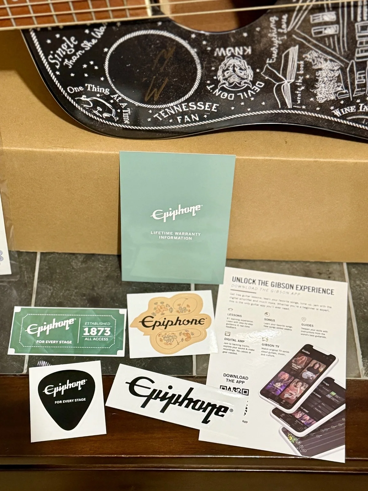 Morgan Wallen Signed Epiphone Guitar Gold Autograph Knoxville Hometown COA, изображение 5