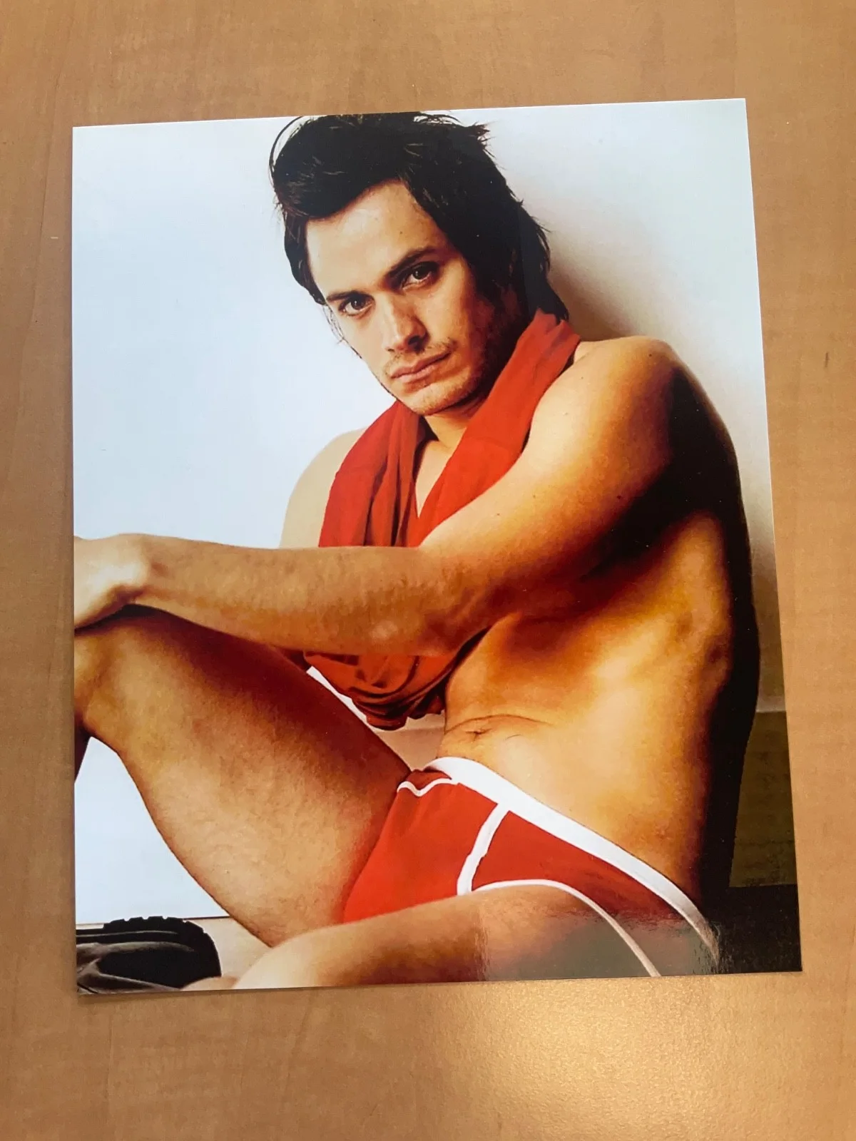 Gael Garcia Bernal 10 x 8 photo shirtless sexy, изображение 2
