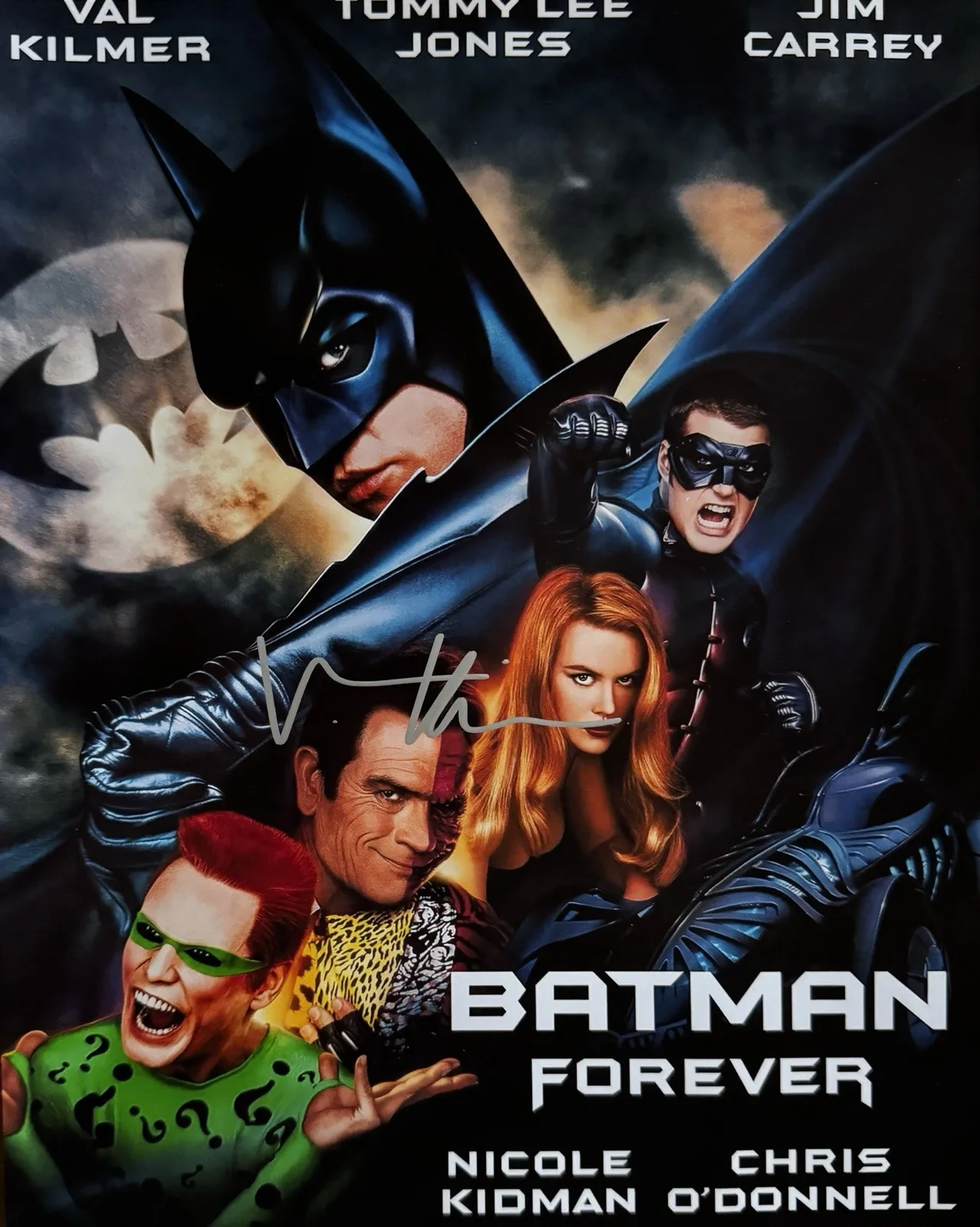 Val Kilmer — Val Kilmer Signed 8 X 10 Photo Batman Forever COA #710100