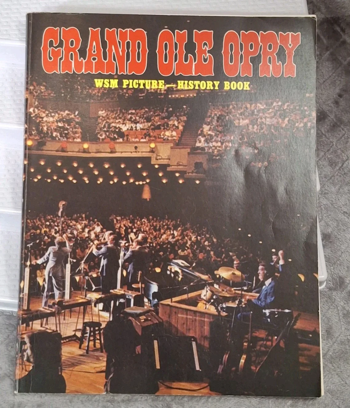 Little Jimmy Dickens Signature Autograph Grand Ole Opry WSM Picture History Book, изображение 3