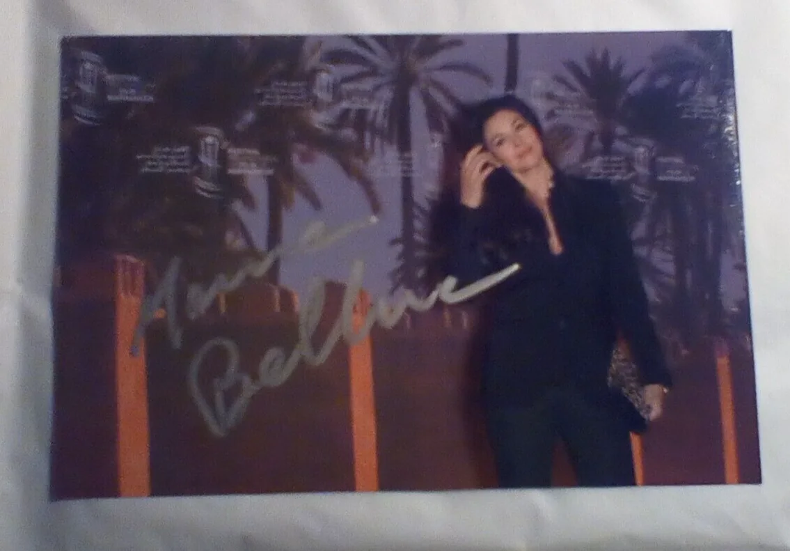 Monica Bellucci — Monica Bellucci 6x4 signed photo, 2012 Marrakech Int'l Film Fstvl clutch, изображение 3