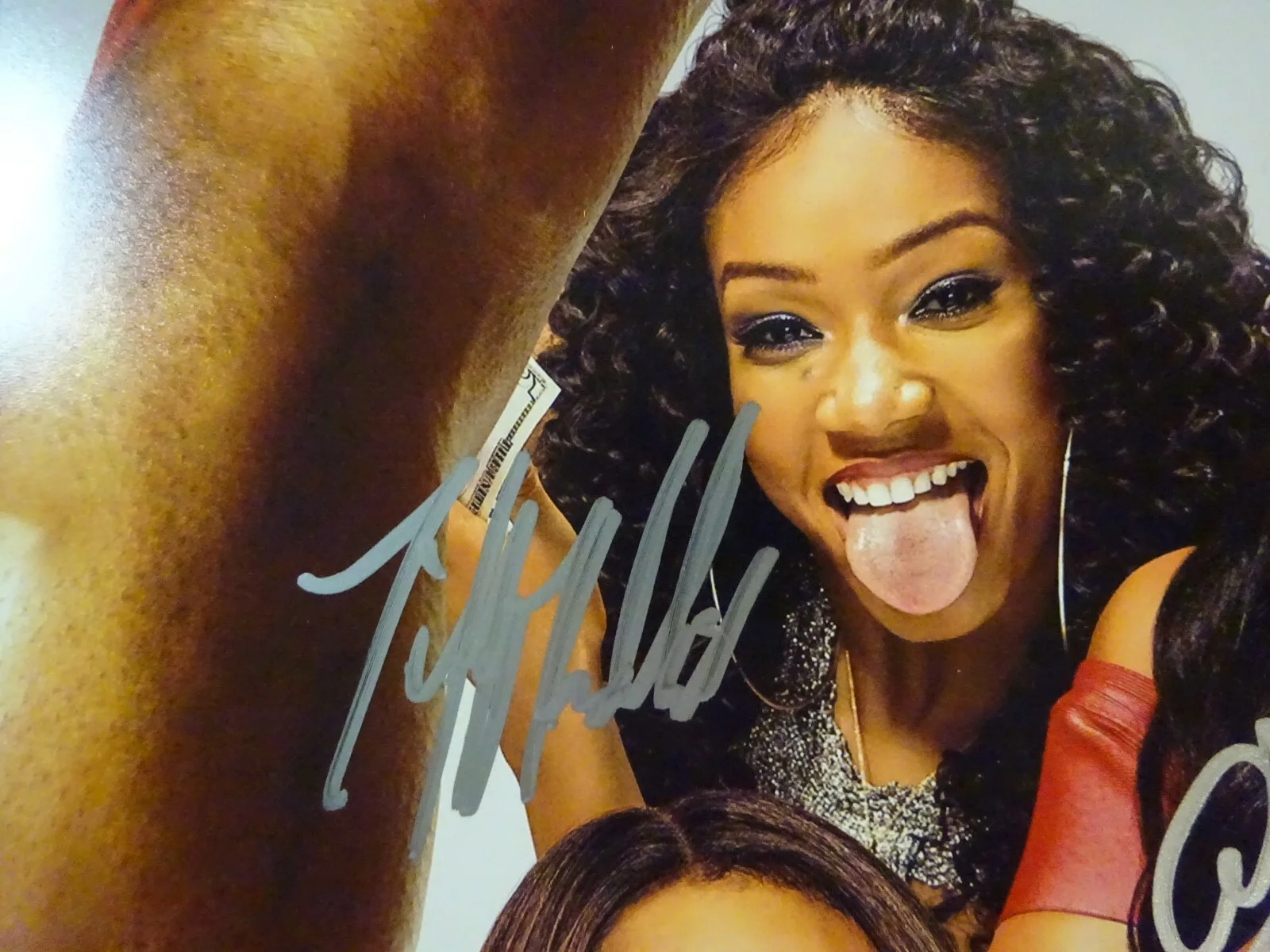 Regina Hall, Jada Pinkett Smith, Queen Latifah — Signed Girls Trip Autographed By 4 12"x18" Photo Beckett COA LOA, image 4