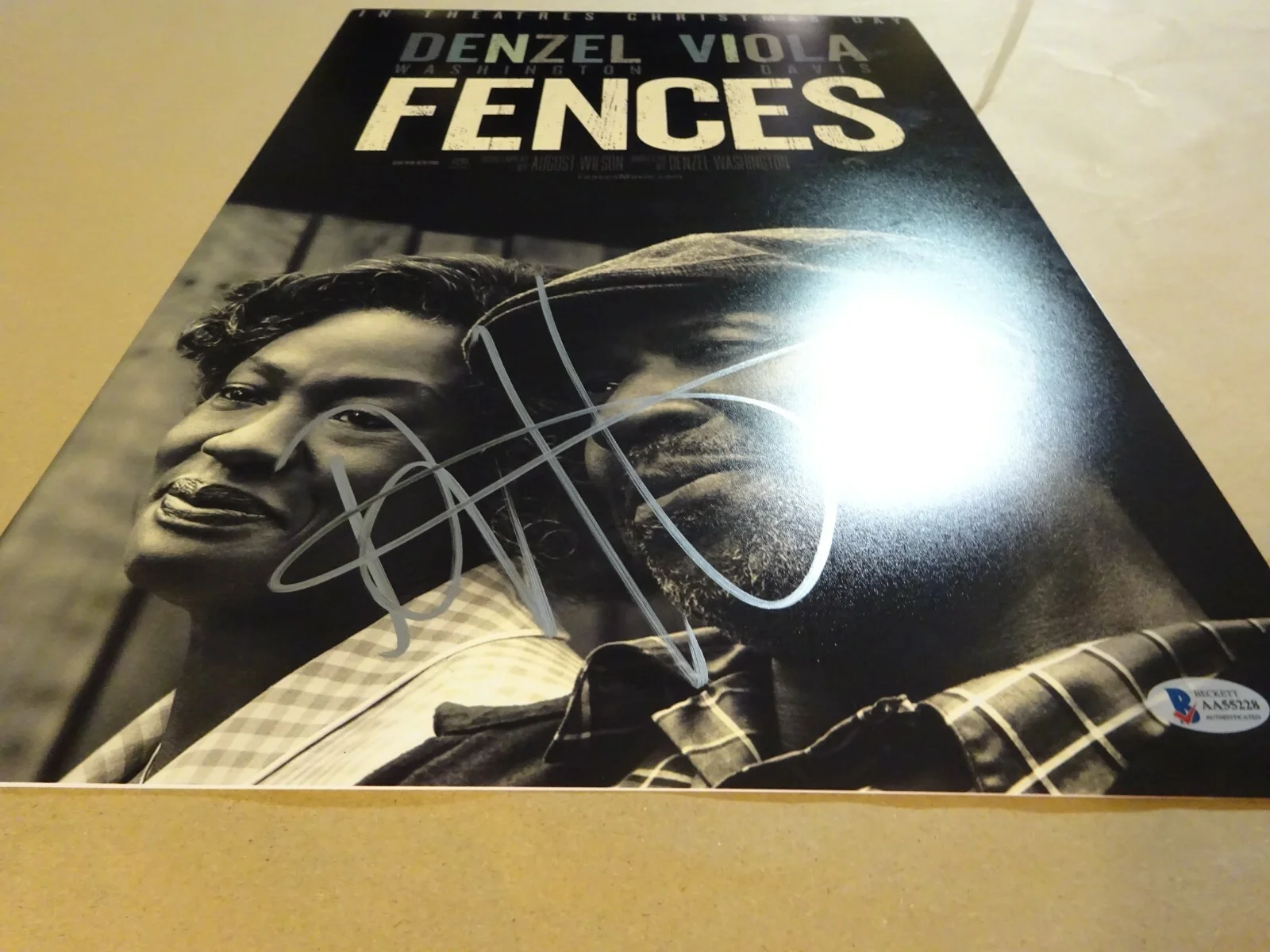 Denzel Washington — Signed Denzel Washington Autographed Fences 12"x18" Photo Beckett BAS COA, image 5