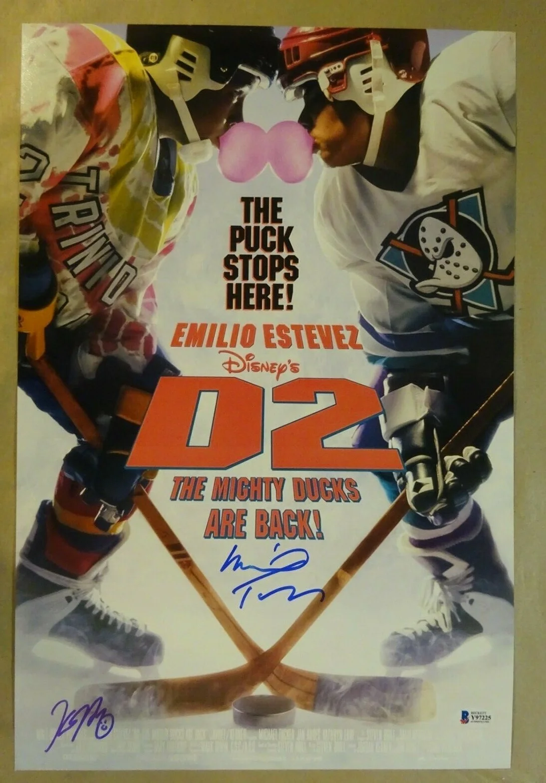 Kenan Thompson — Signed KENAN THOMPSON MICHAEL TUCKER D2 MIGHTY DUCKS 12x18 Photo BECKETT BAS COA, изображение 2