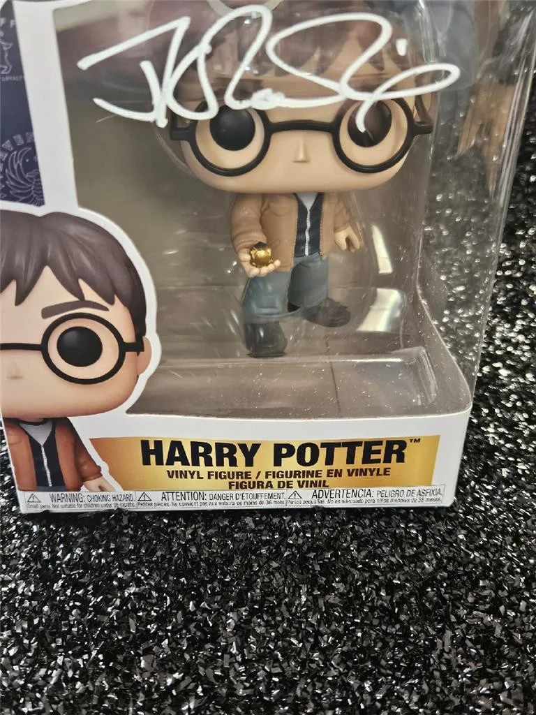 J.K. ROWLING — JK ROWLING HAND SIGNED AUTOGRAPHED FUNKO POP! HARRY POTTER FIGURE AUTOGRAPH COA, изображение 2