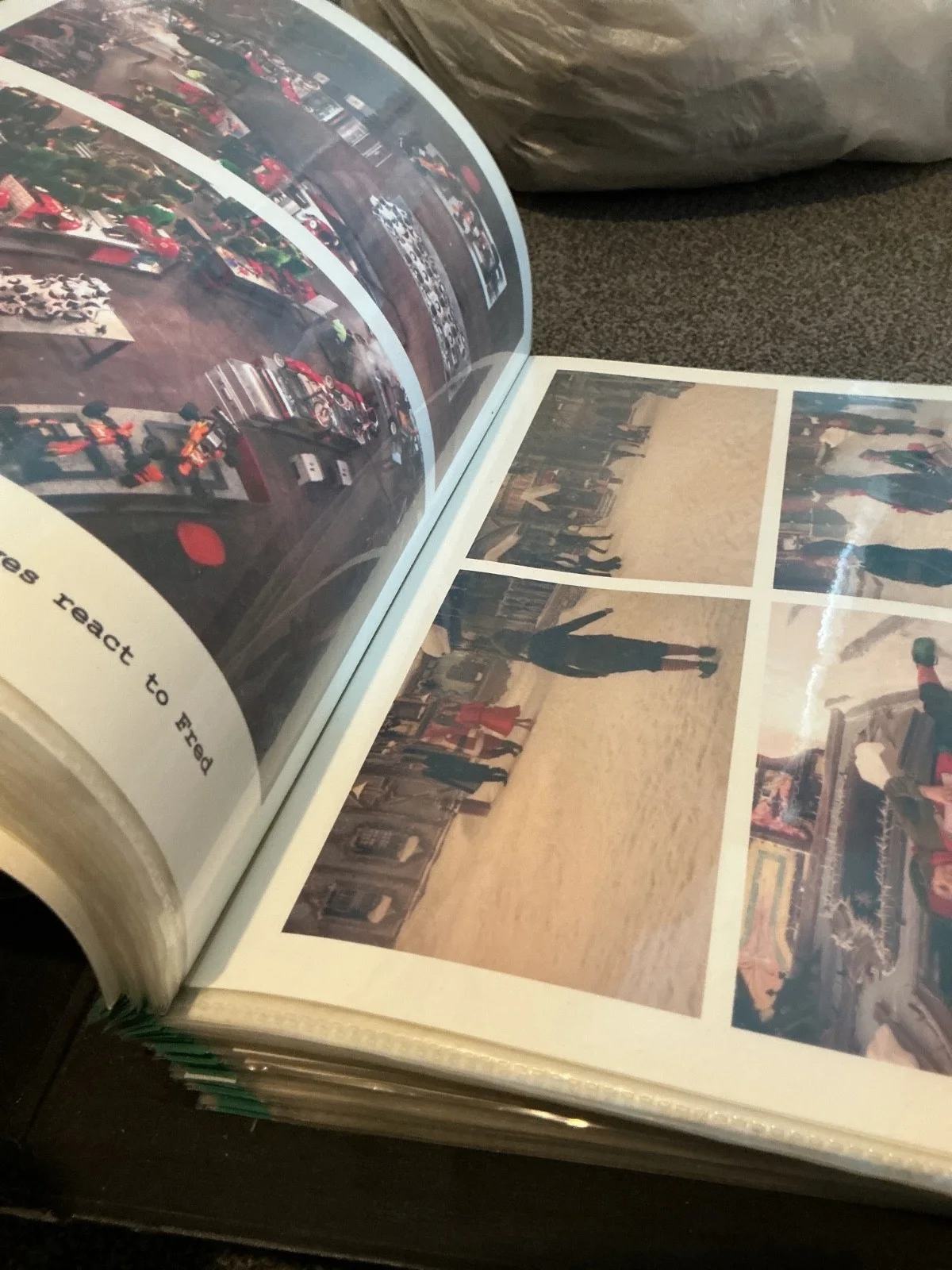 FRED CLAUS 2007 PRODUCTION 2 USED CONTINUITY PHOTO FOLDERS RARE ., изображение 2