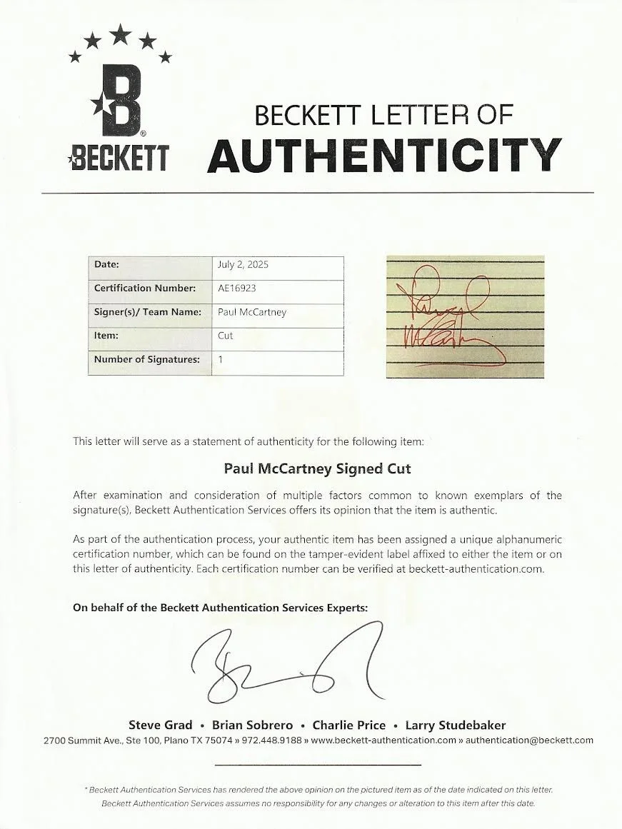 Paul McCartney Signed 3.5x5 Vintage Album Page Near Mint Beatles Beckett BAS LOA, изображение 3